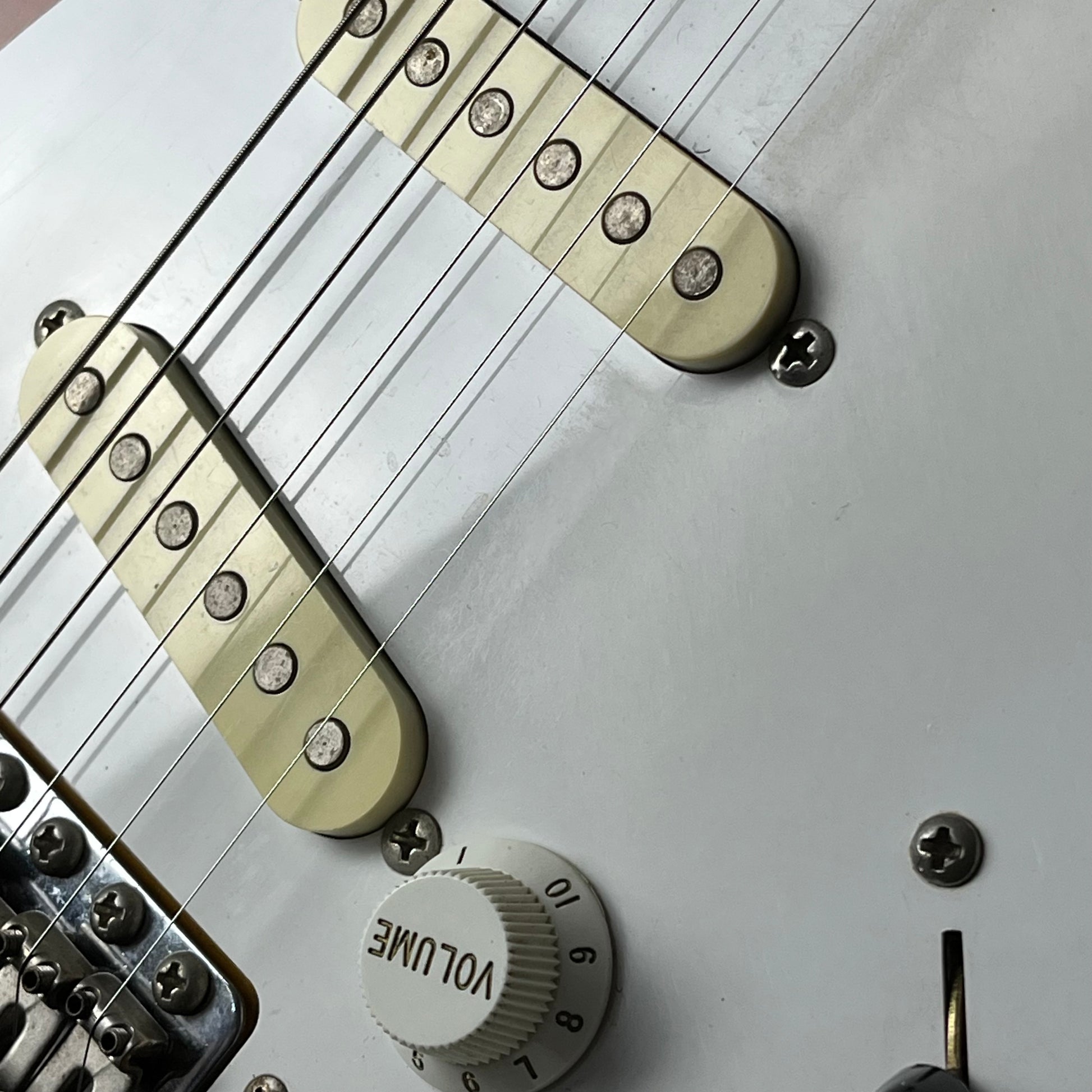Squier Japan Silver Series Stratocaster