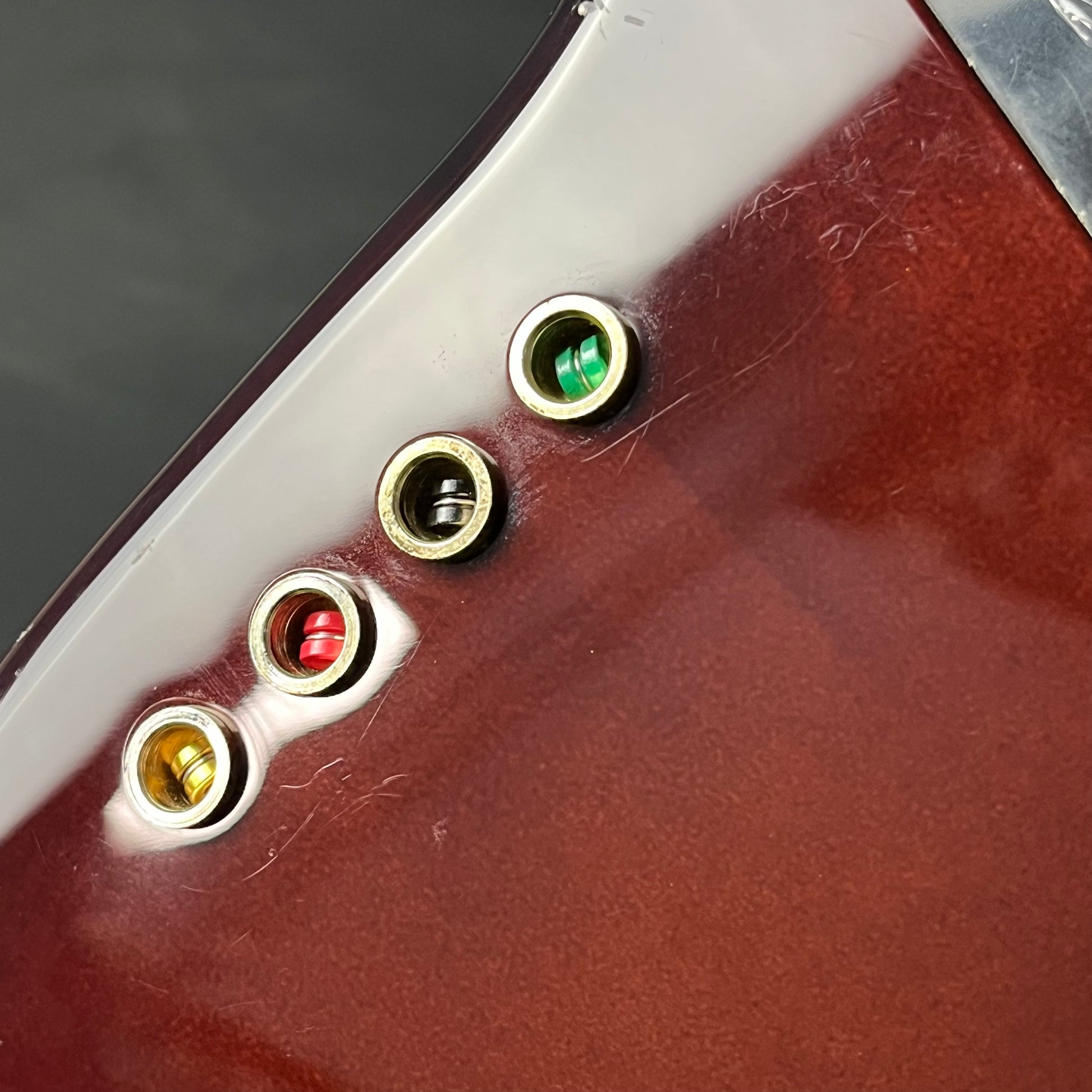 GrassRoots G-BB-DLX Bass
