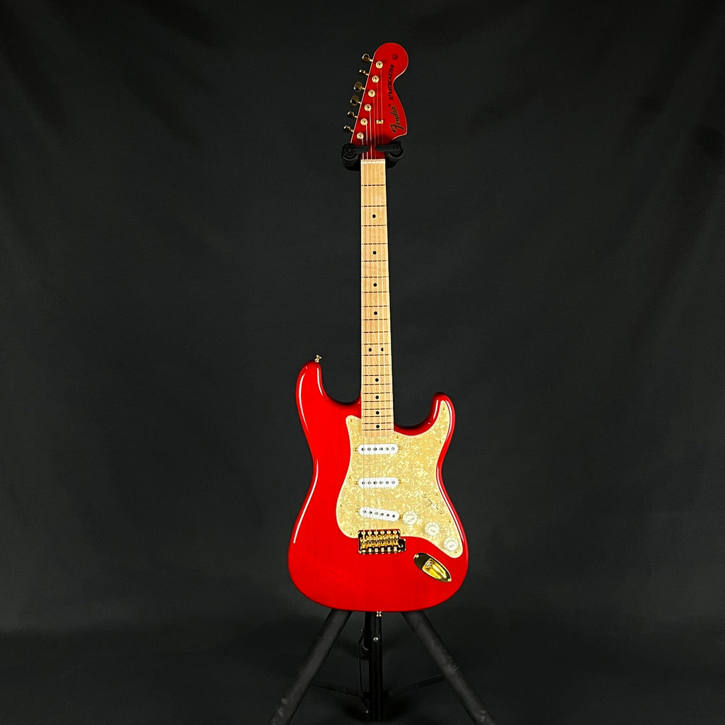 Fender Japan SCANDAL MAMI STRAT RED Stratocaster