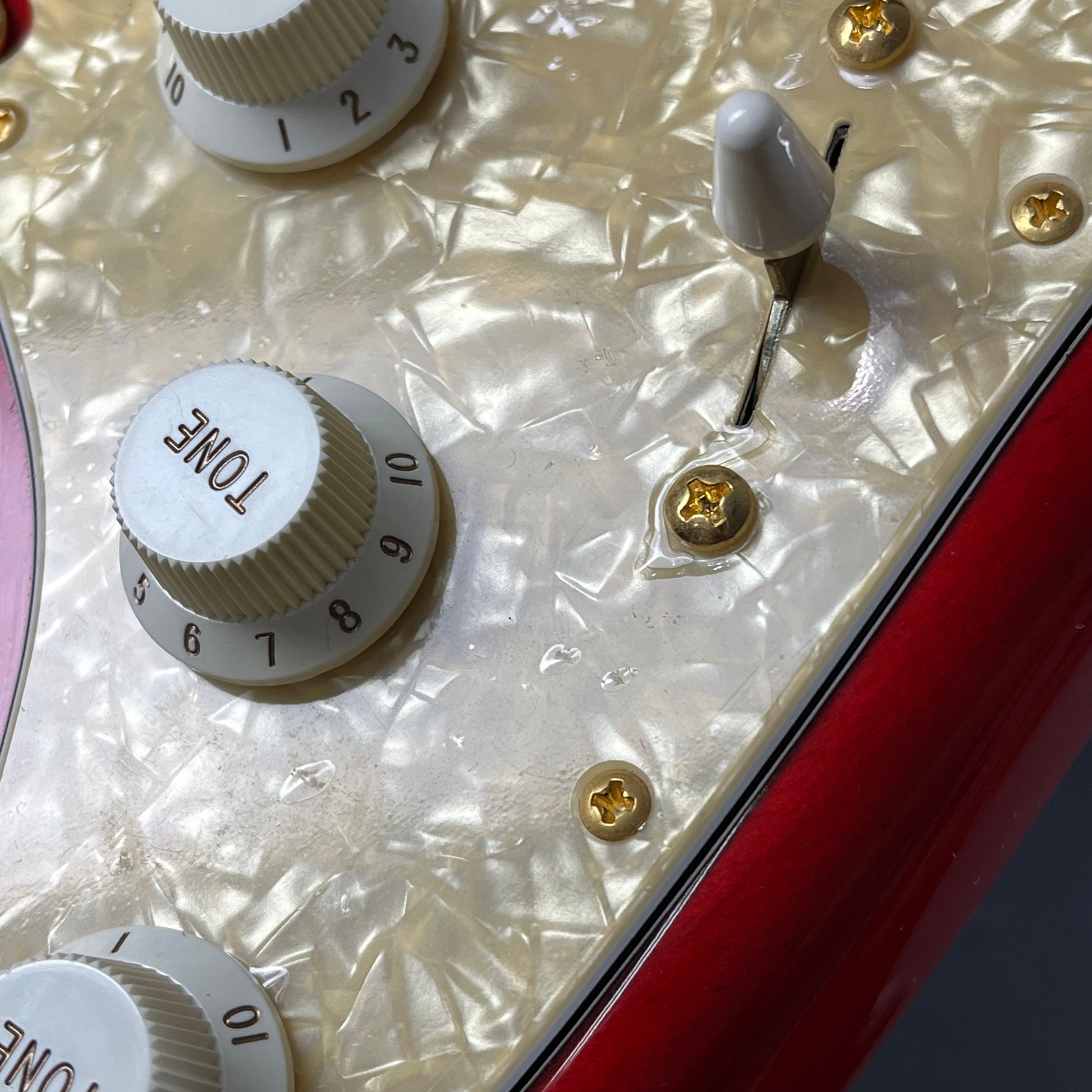 Fender Japan SCANDAL MAMI STRAT RED Stratocaster