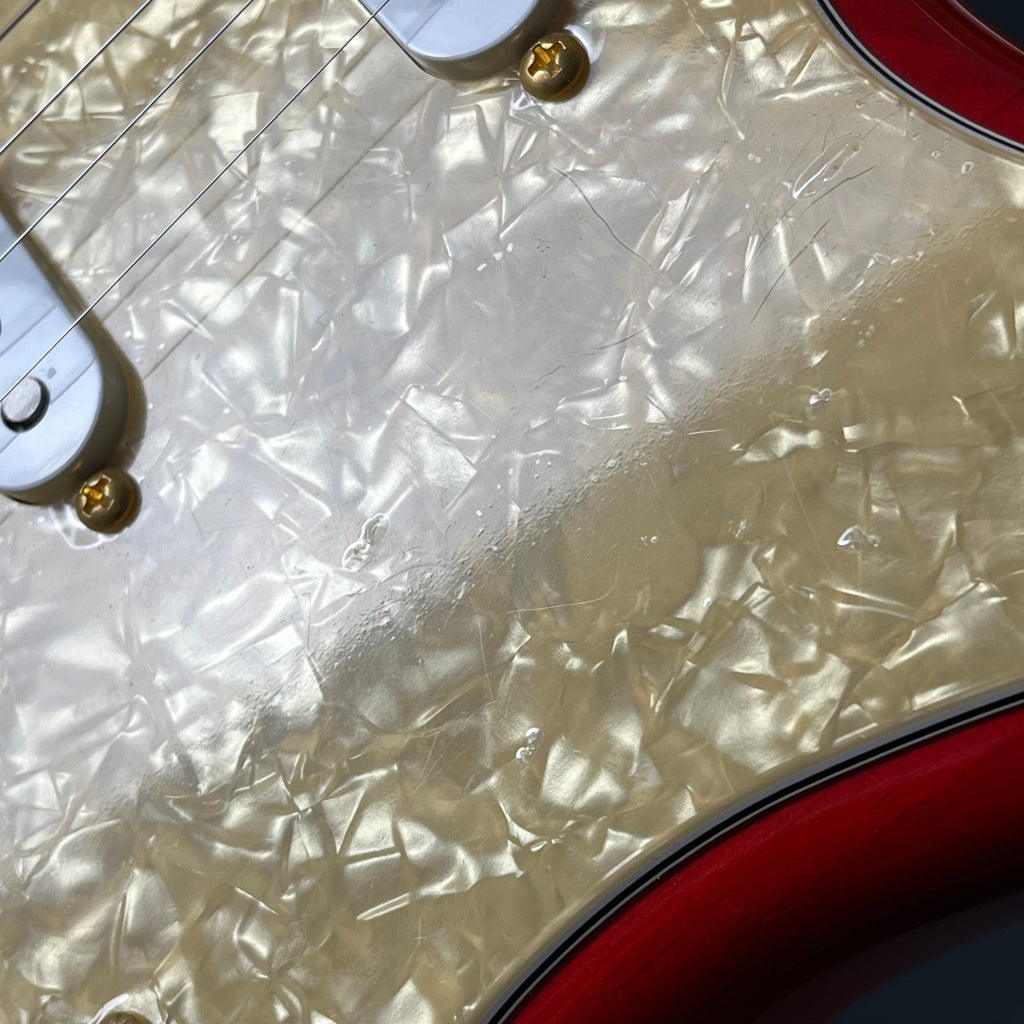 Fender Japan SCANDAL MAMI STRAT RED Stratocaster