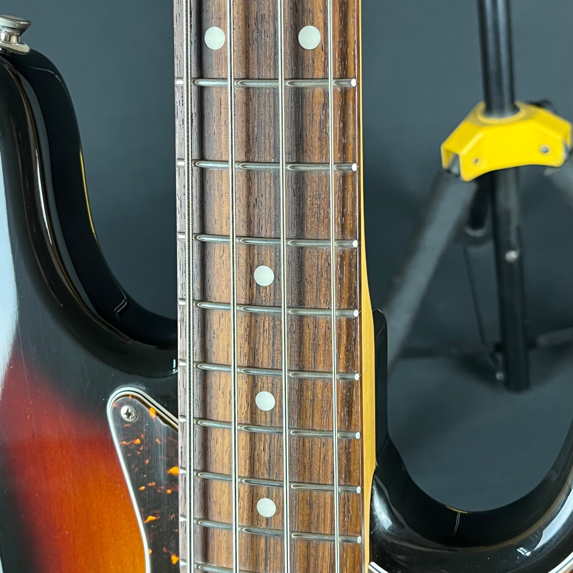 History Japan HS-BJ4 Jazz Bass Lacquer