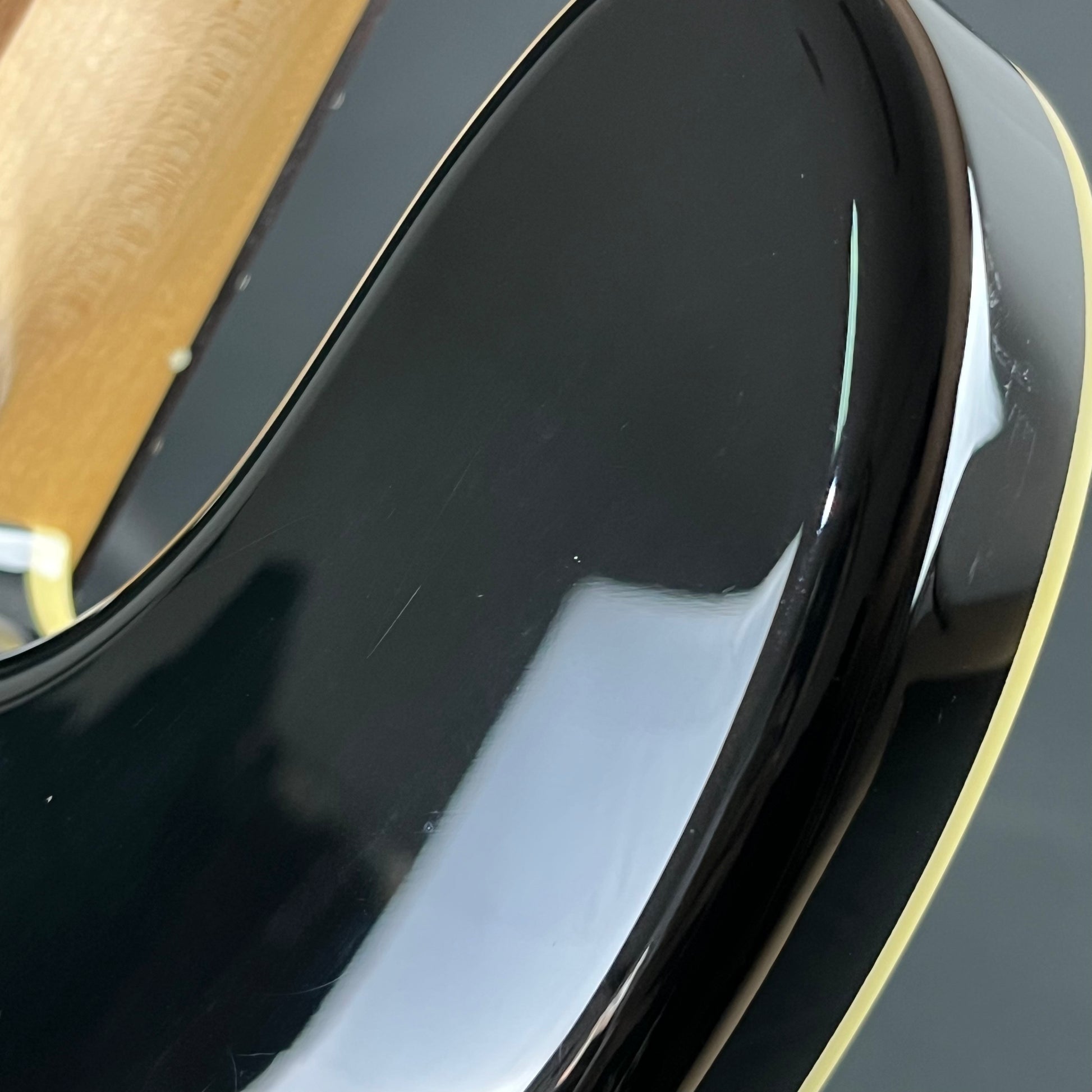 Fender Japan Aerodyne Jazz Bass 2017