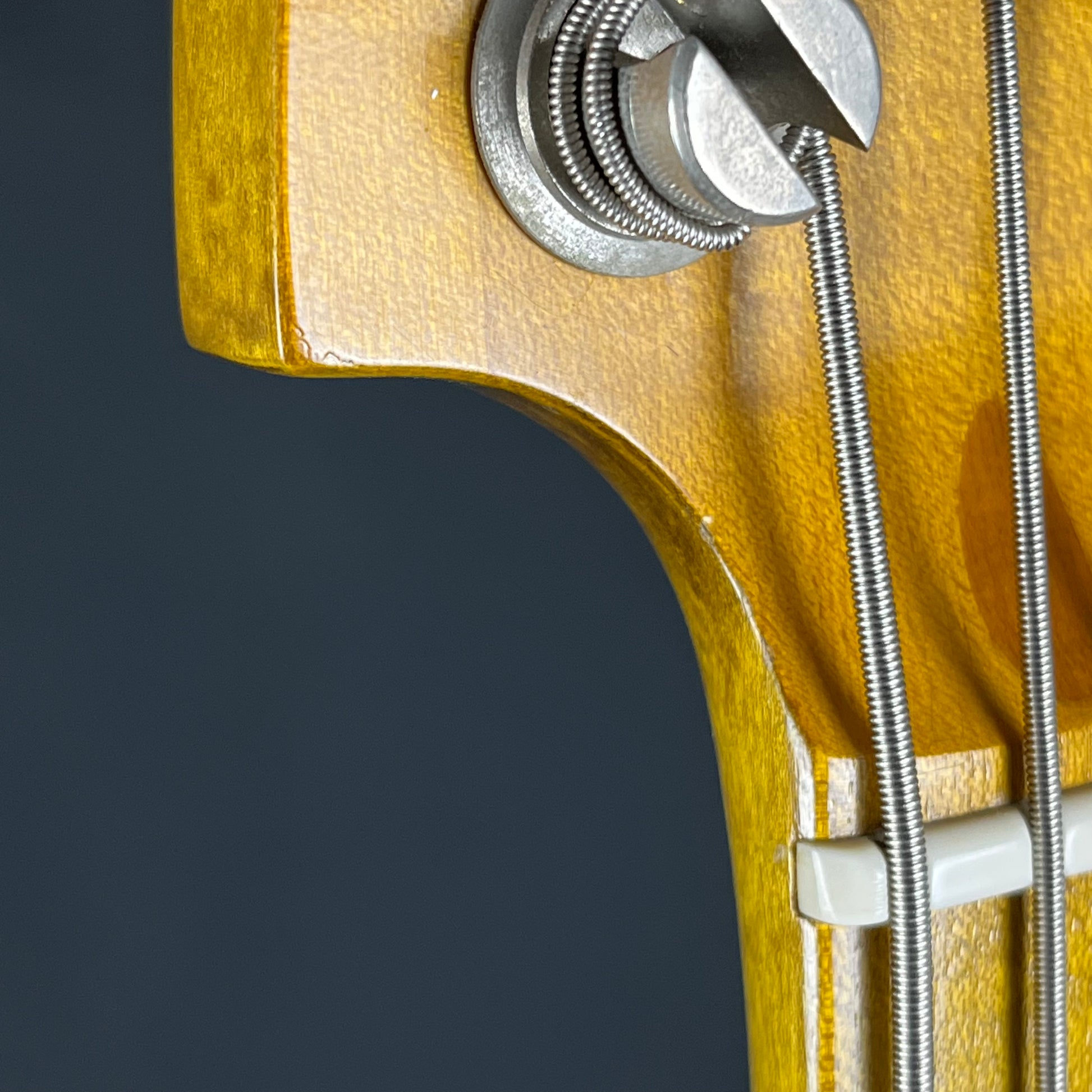 YAMAHA Japan Super Bass 500 ** Refinised **