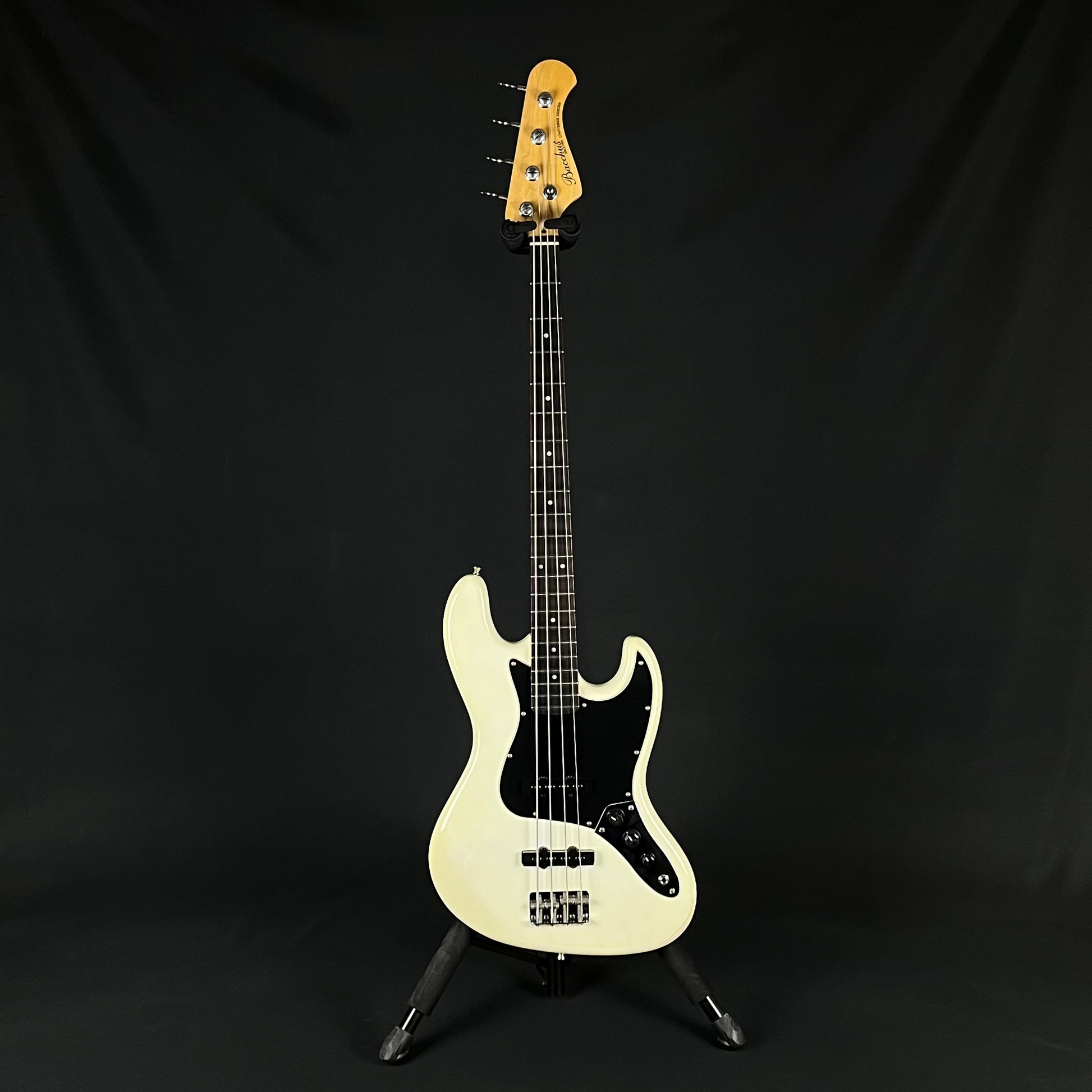 Bacchus Universe Series Jazz Bass