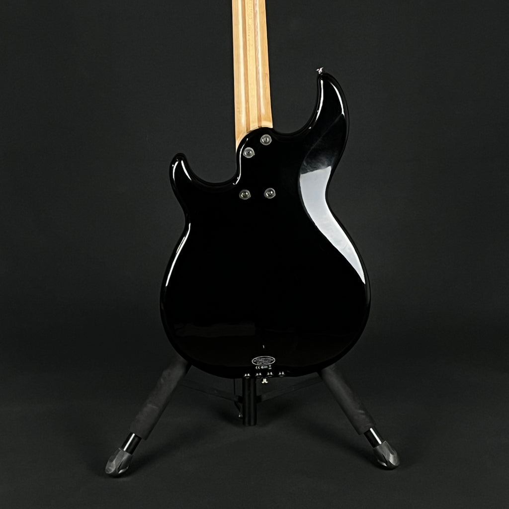 YAMAHA BB424X Bass