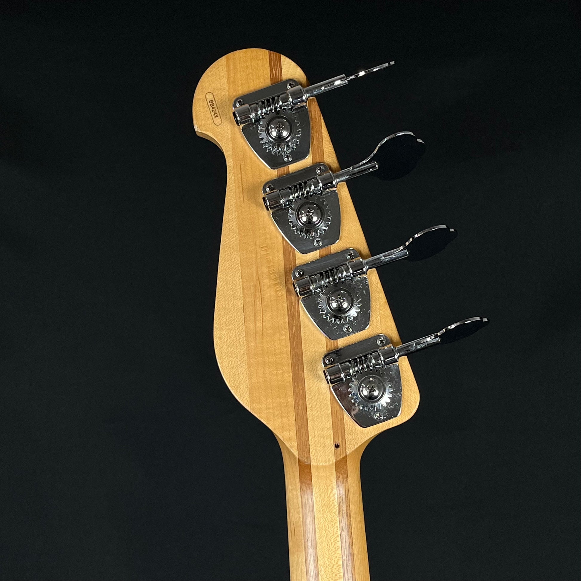 YAMAHA BB424X Bass
