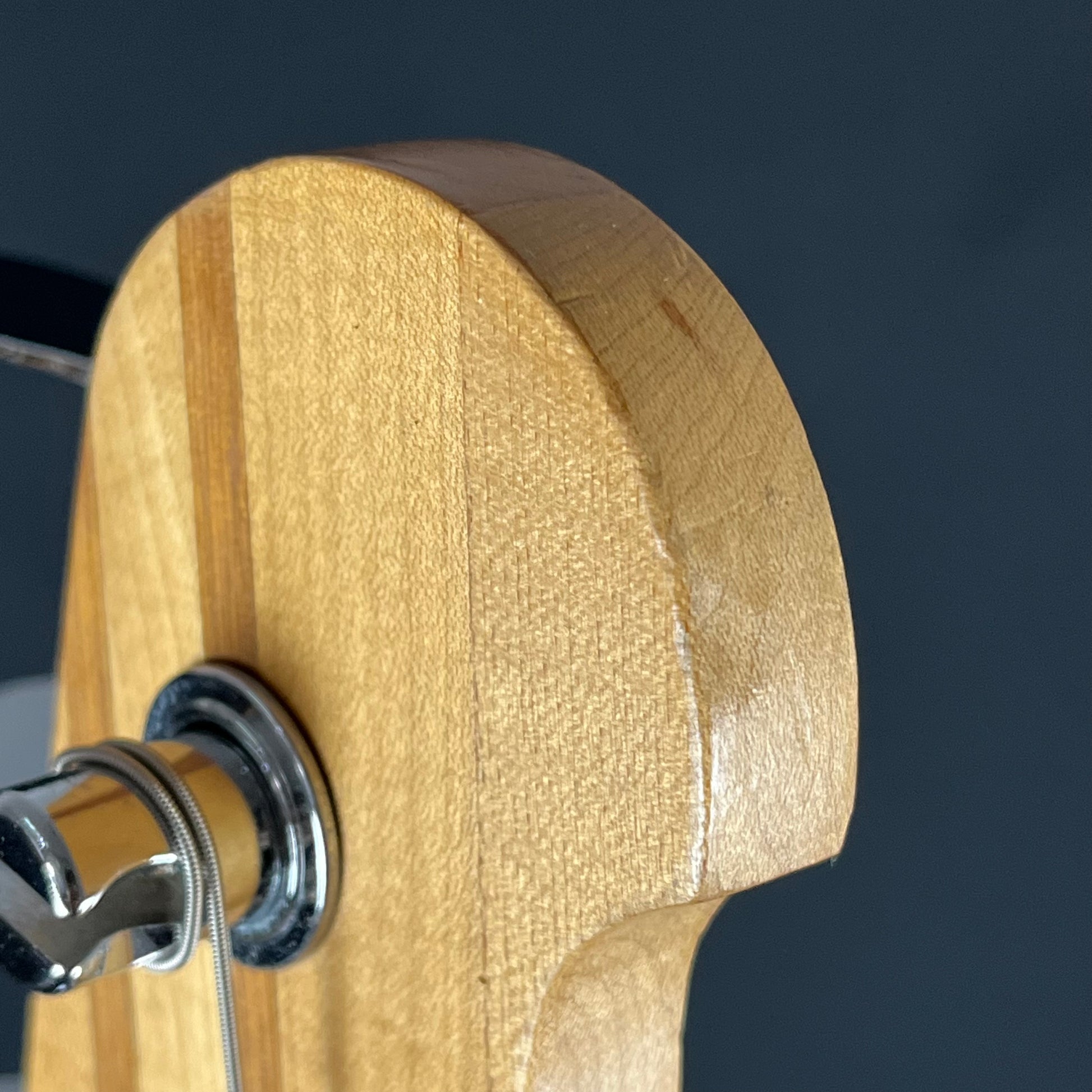 YAMAHA BB424X Bass