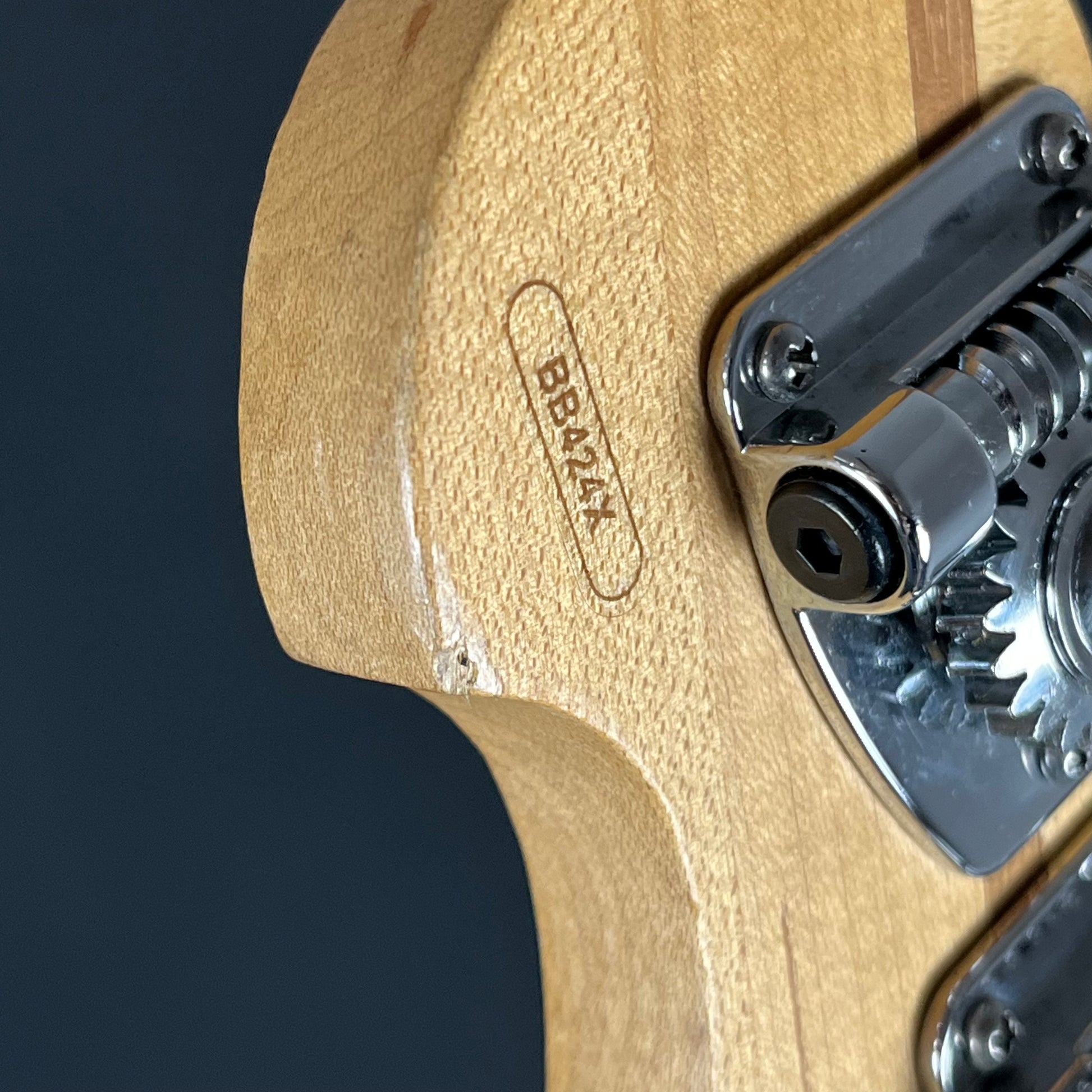 YAMAHA BB424X Bass