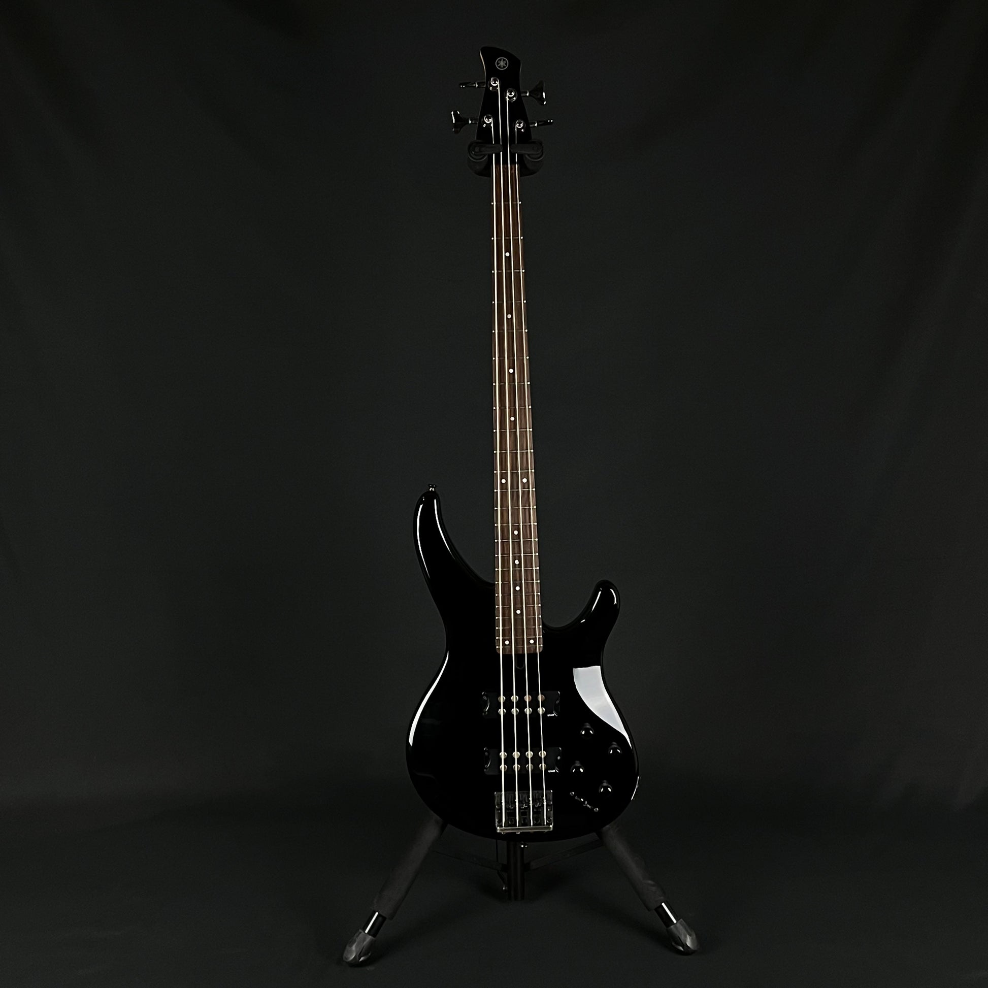 YAMAHA TRBX304 Bass