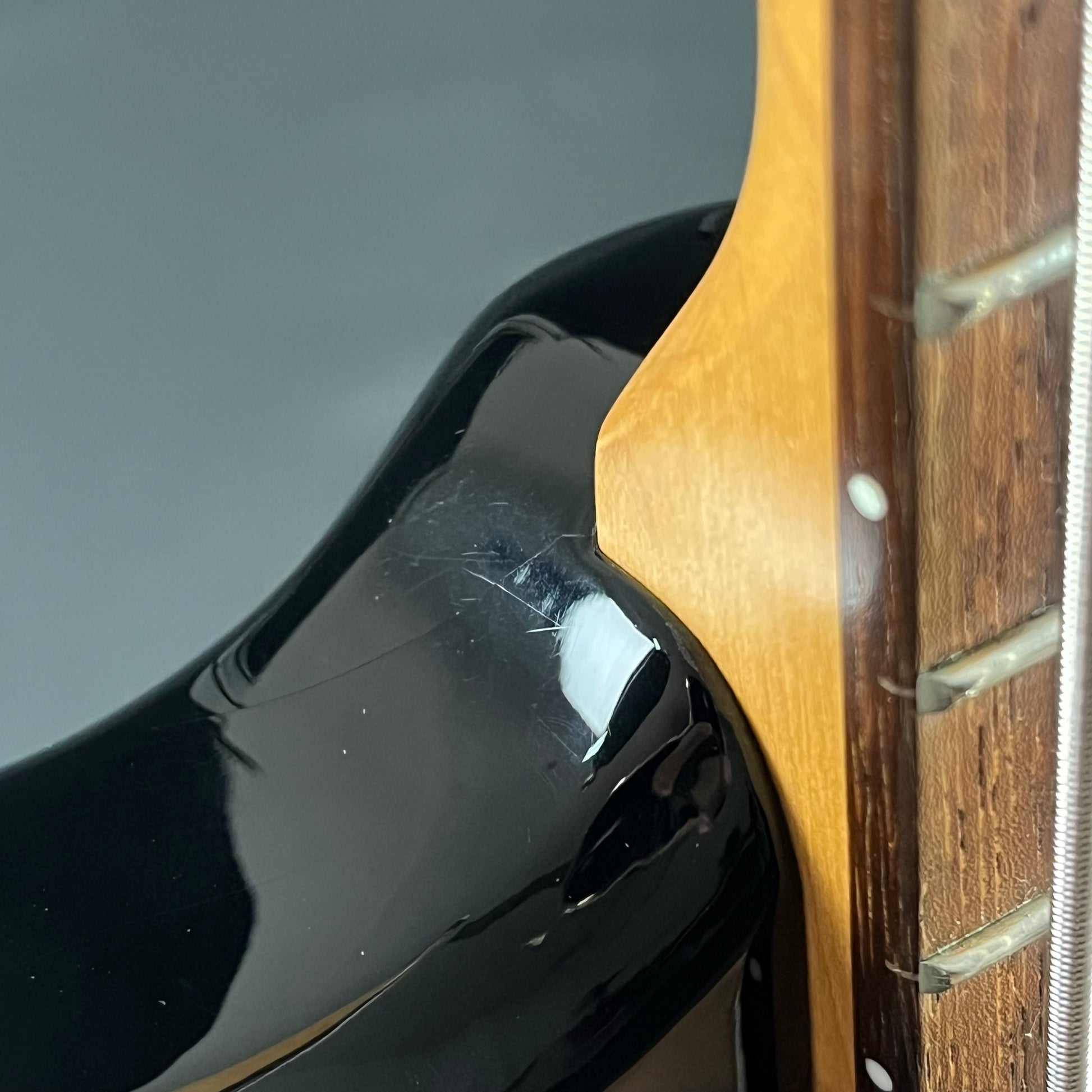 YAMAHA BB424X Bass