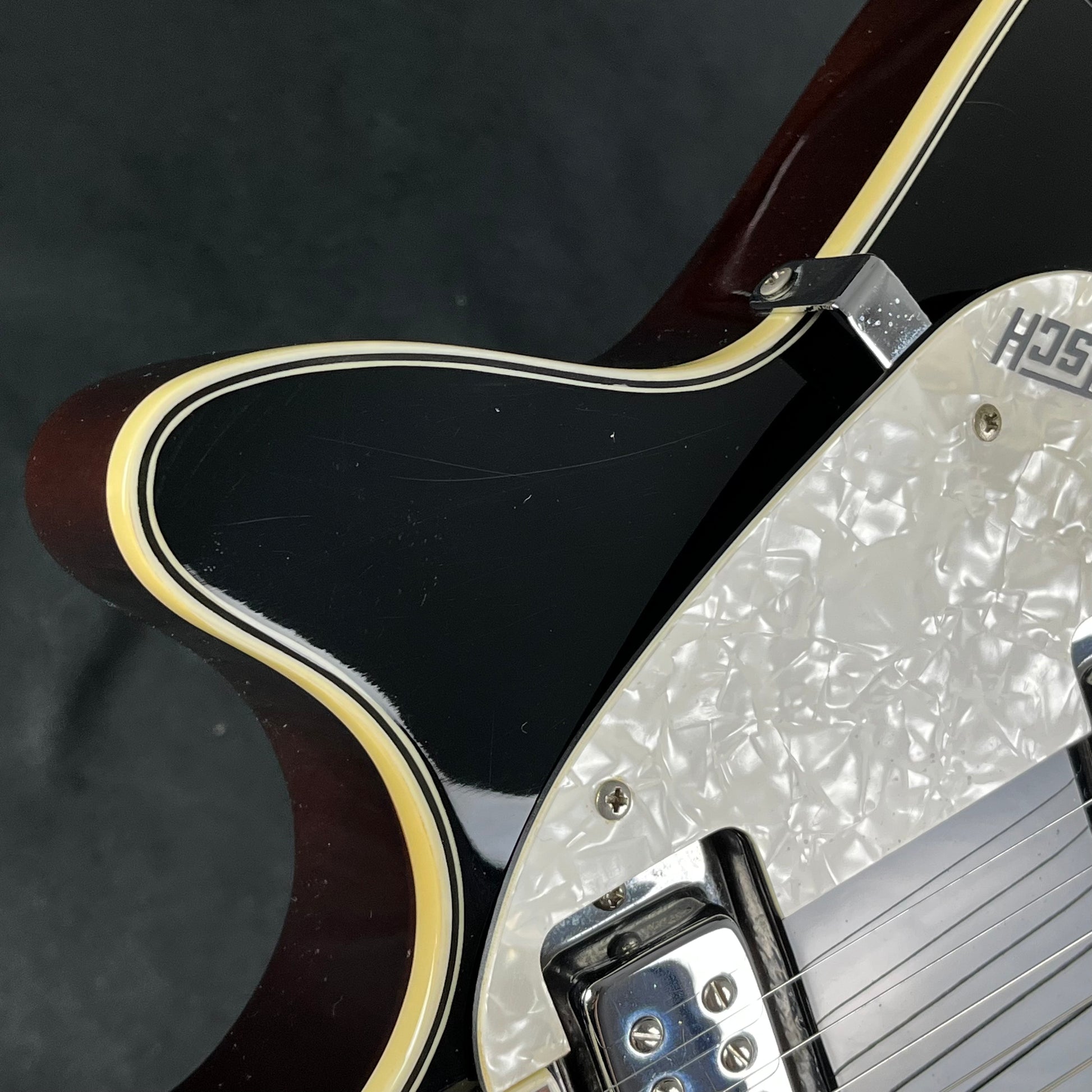 GRETSCH G5235T with Bigsby