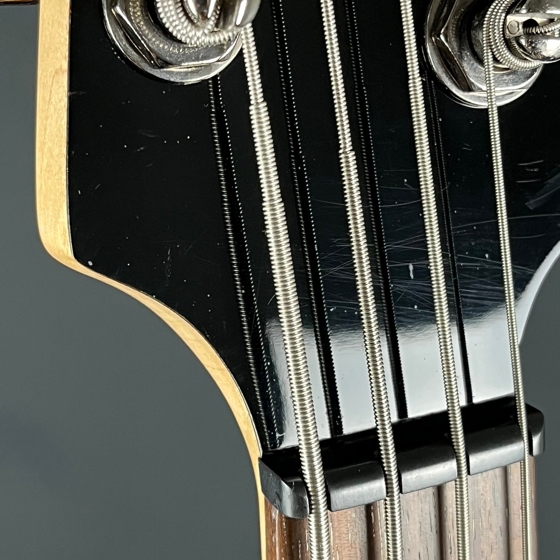 YAMAHA TRBX304 Bass