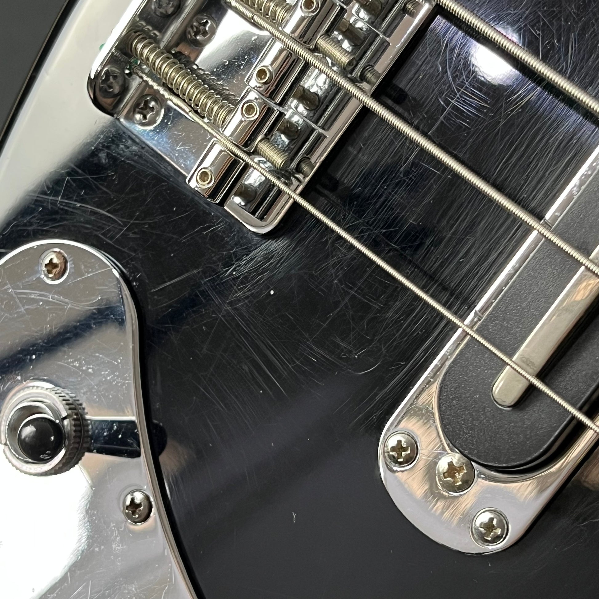YAMAHA BB424X Bass