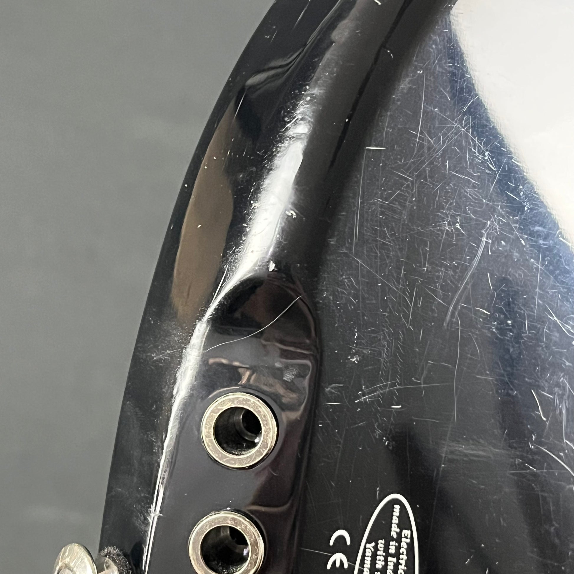 YAMAHA BB424X Bass