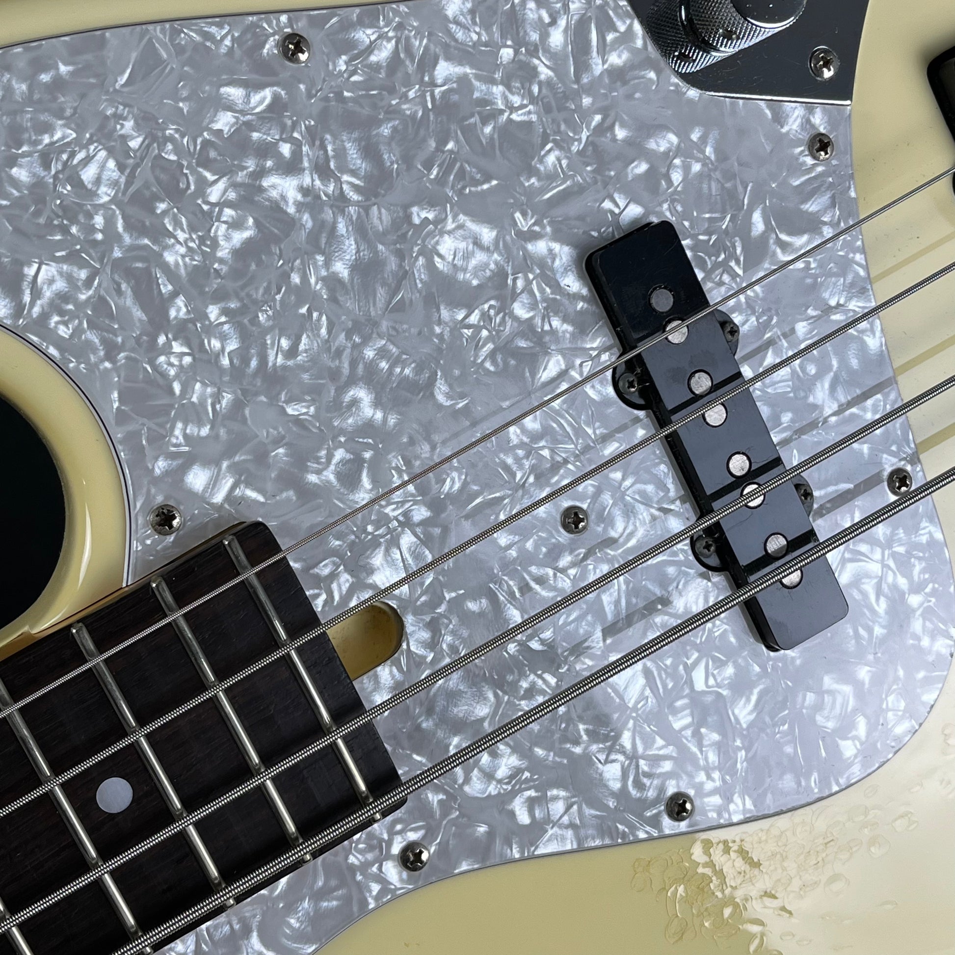 Bacchus Japan Craft Series Jazz Bass