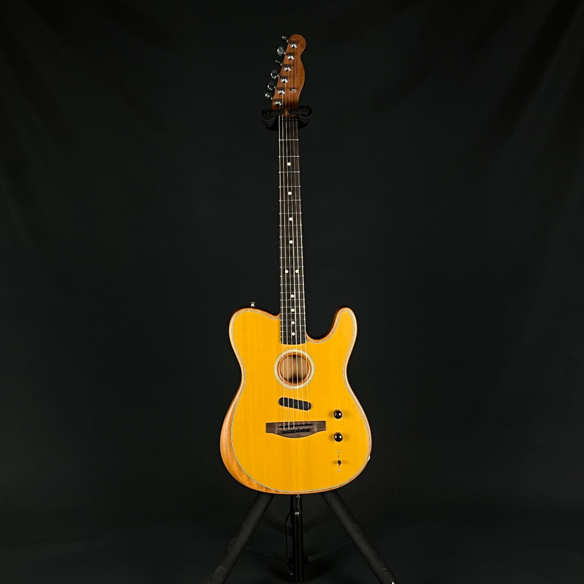 Fender Acoustasonic Player Telecaster ** Pickup เสีย **