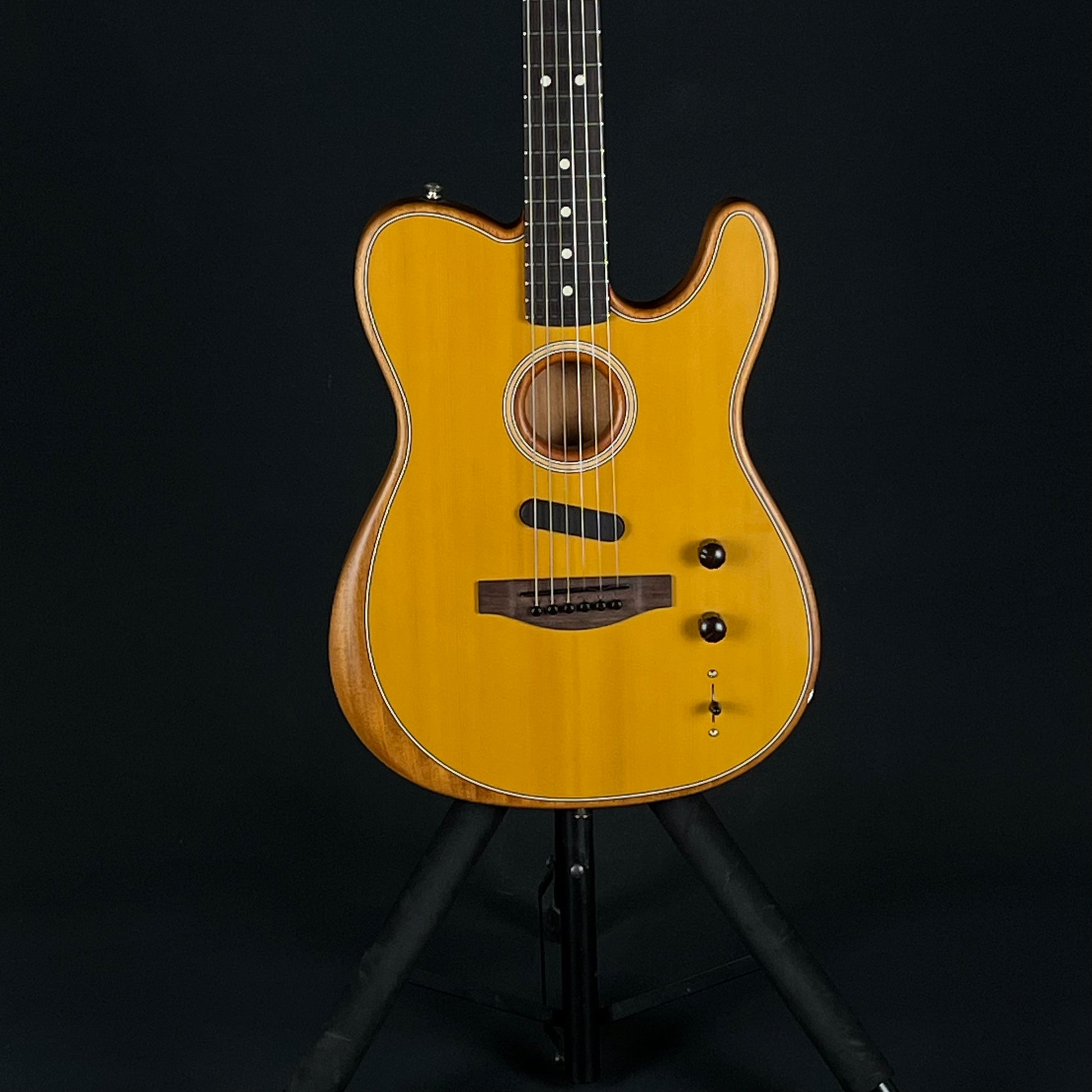 Fender Acoustasonic Player Telecaster ** Pickup เสีย **