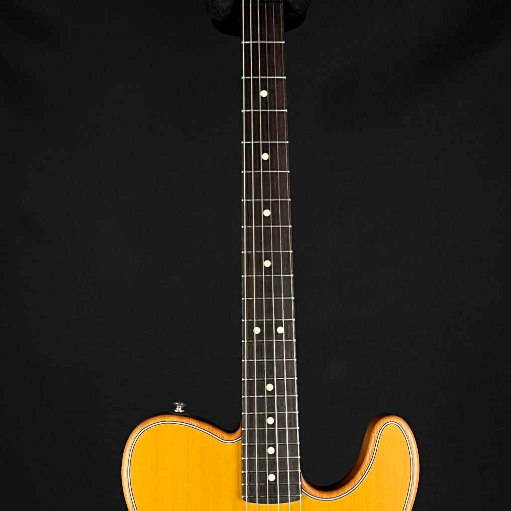 Fender Acoustasonic Player Telecaster ** Pickup เสีย **