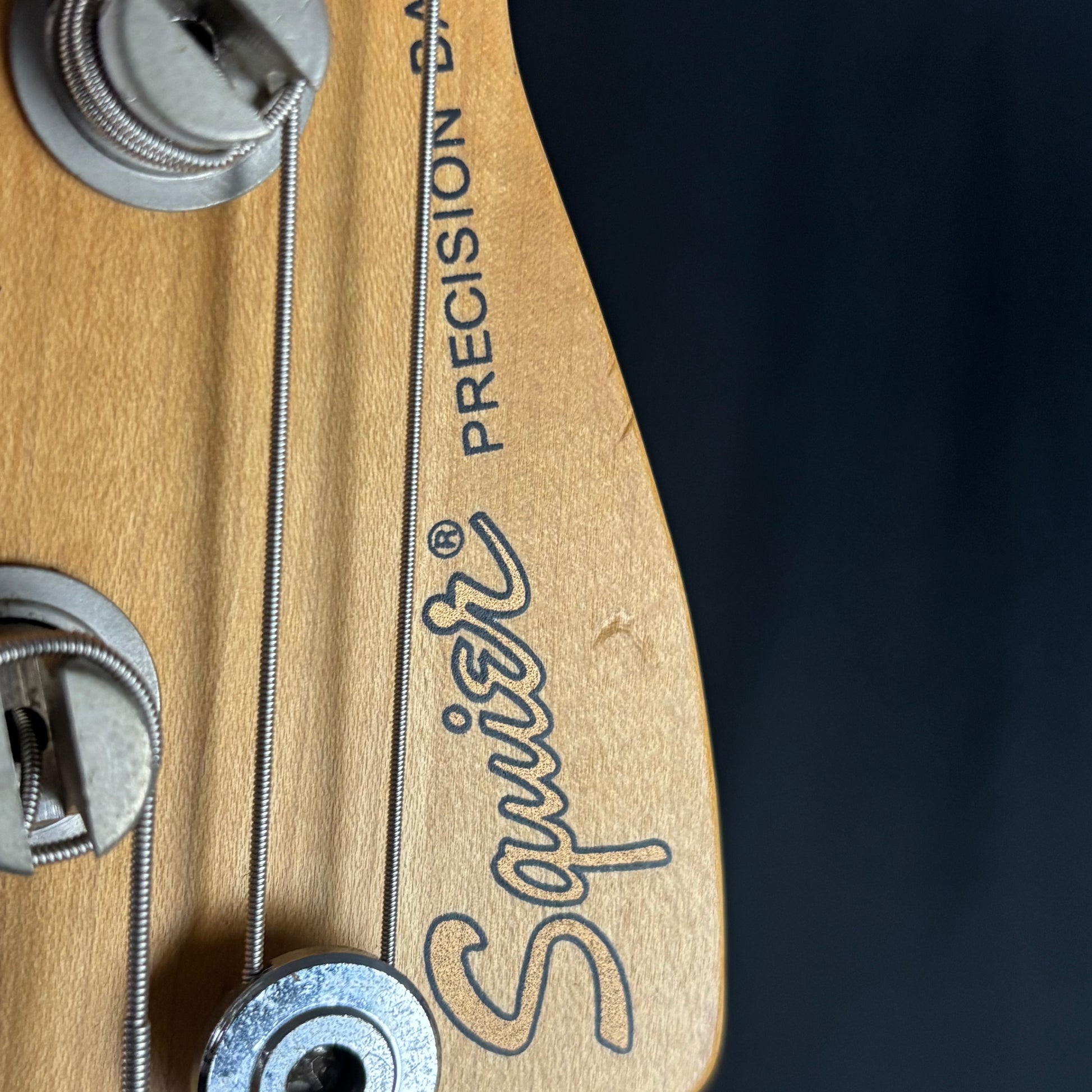 Squier Precision Bass