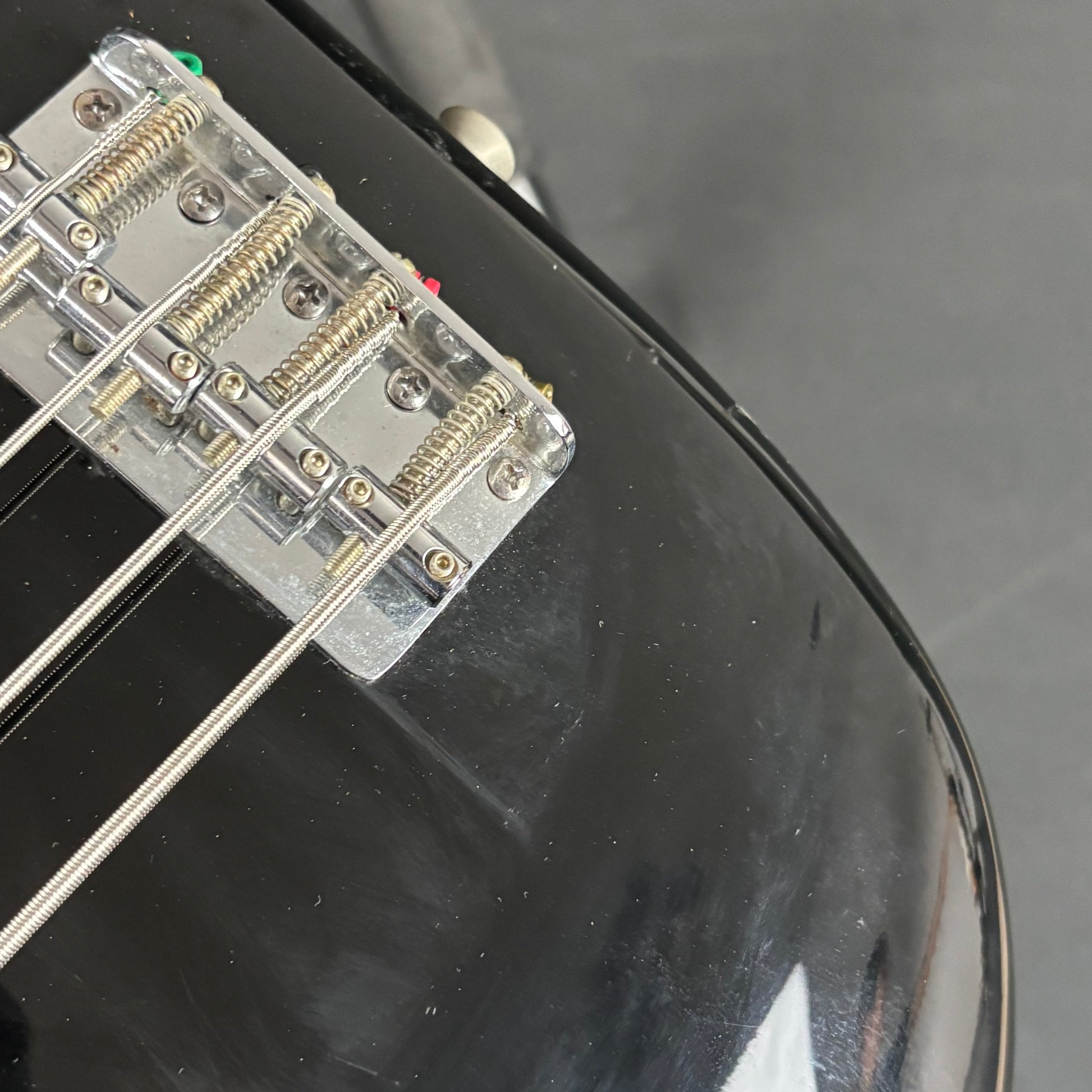 Squier Precision Bass