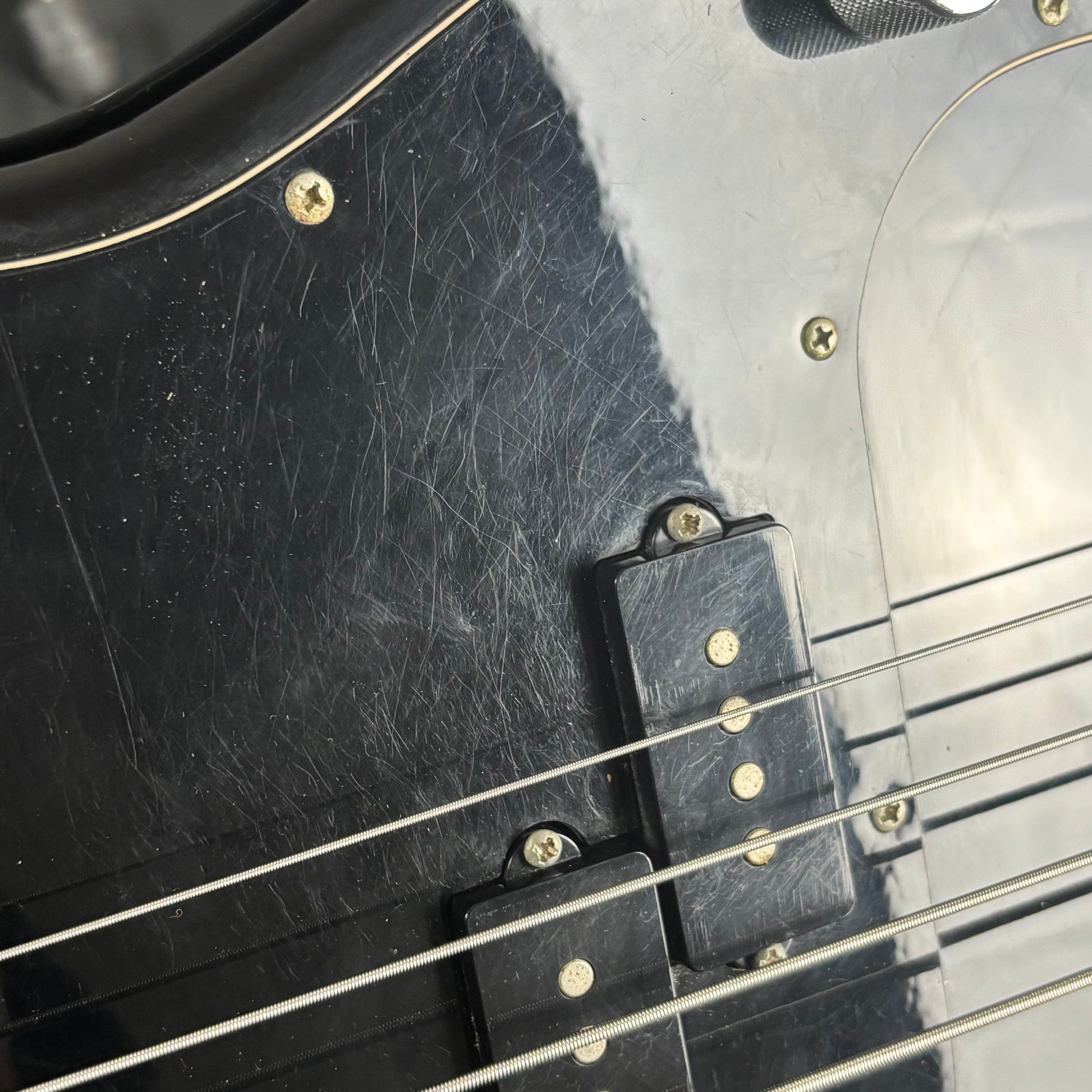 Squier Precision Bass