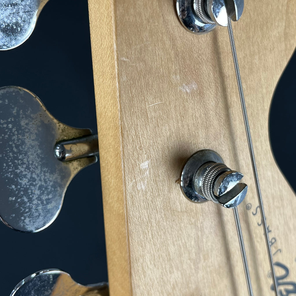 Squier Affinity Jazz Bass