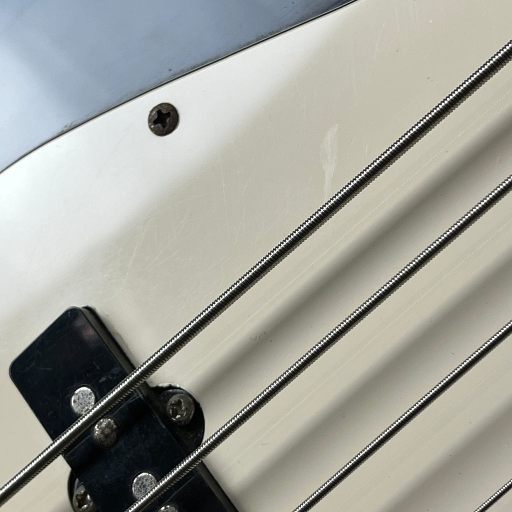 Squier Affinity Jazz Bass