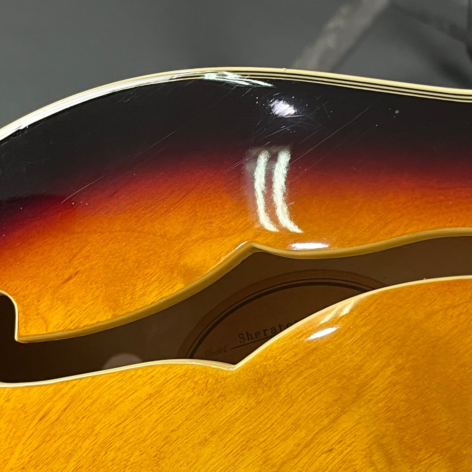 Epiphone SHERATON II VS 2011