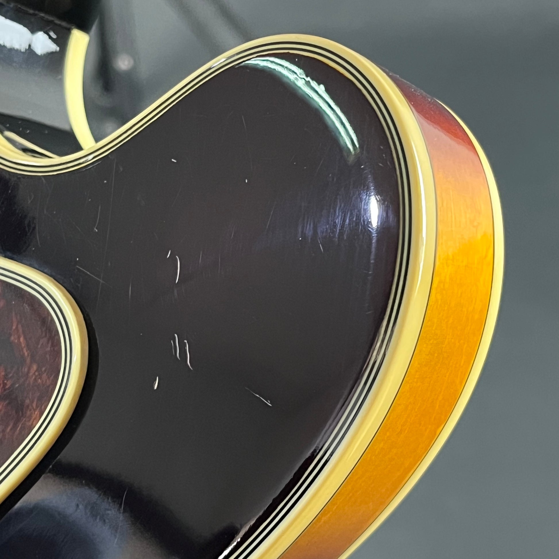 Epiphone SHERATON II VS 2011