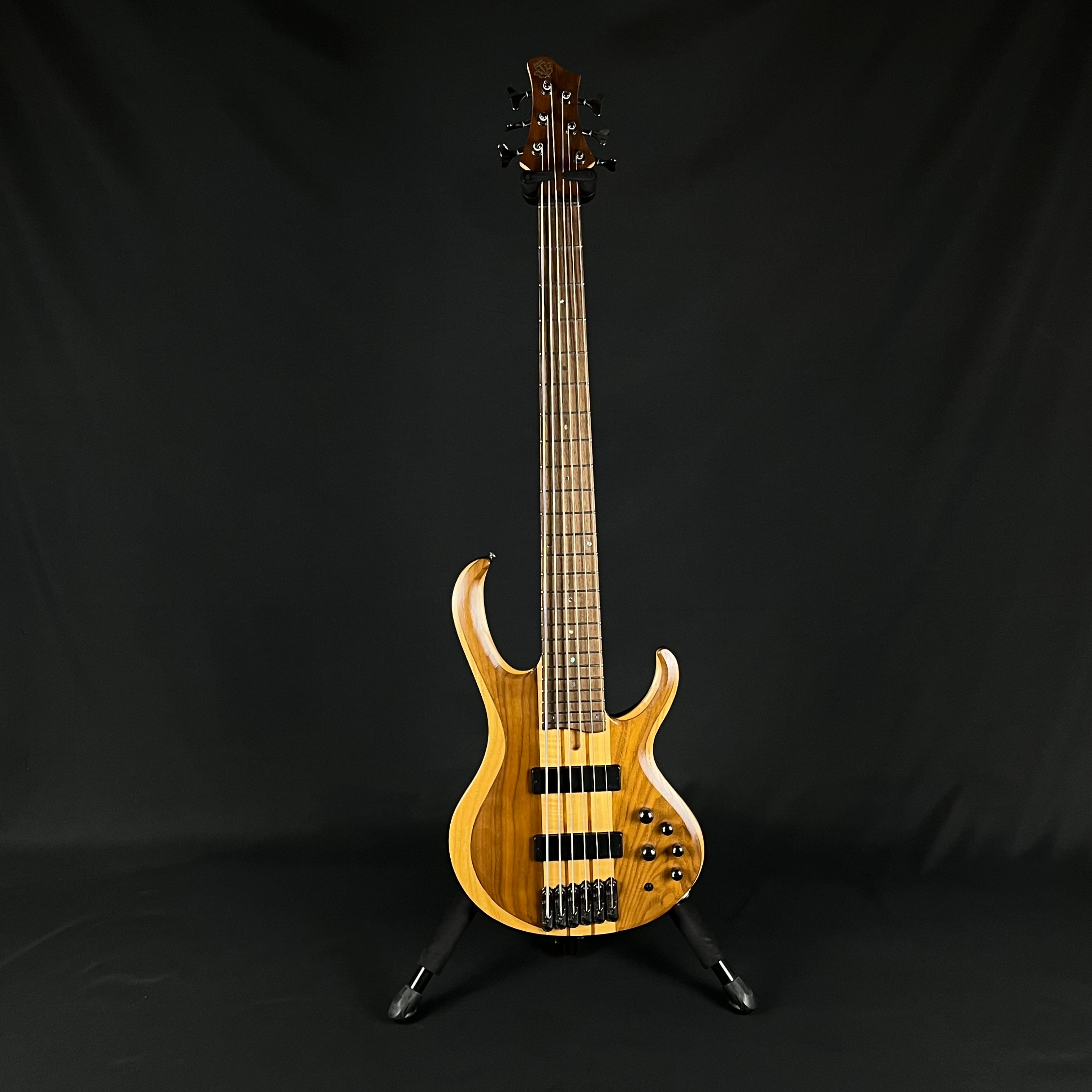 Ibanez BTB746 Bass