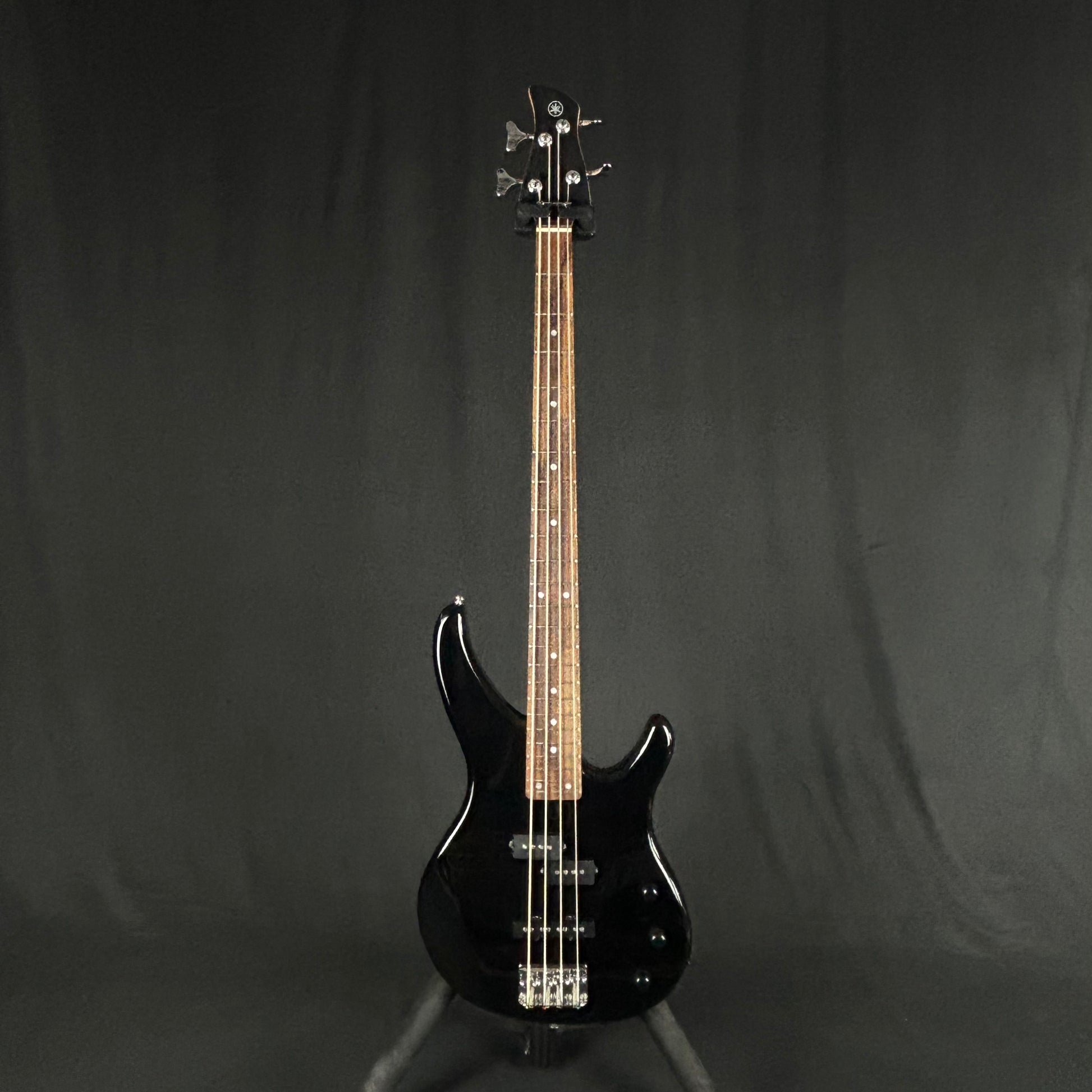 YAMAHA TRBX174 Bass
