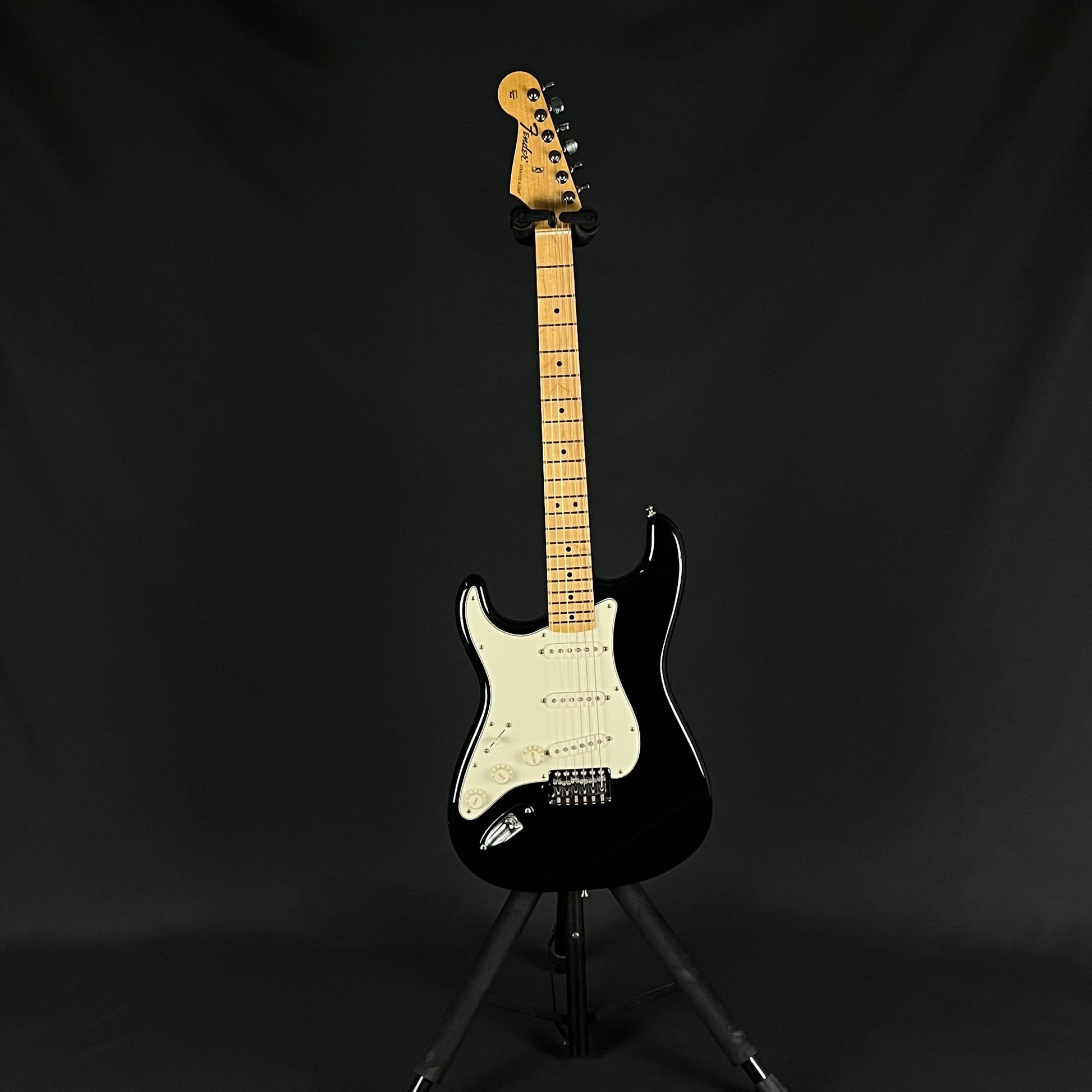 Fender Standard Stratocaster Left Hand 2018