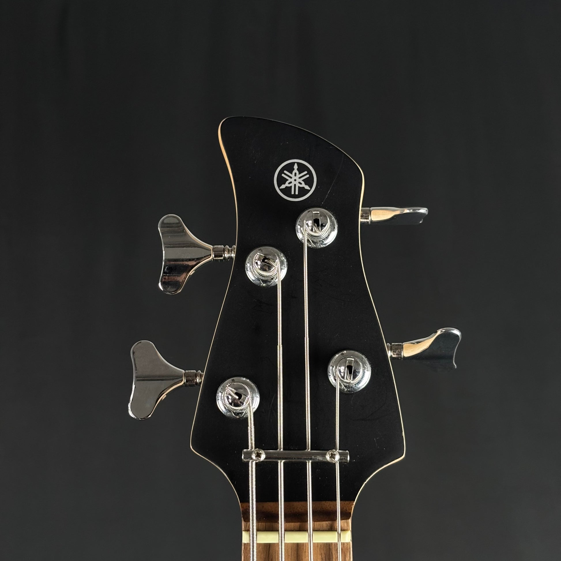 YAMAHA TRBX174 Bass