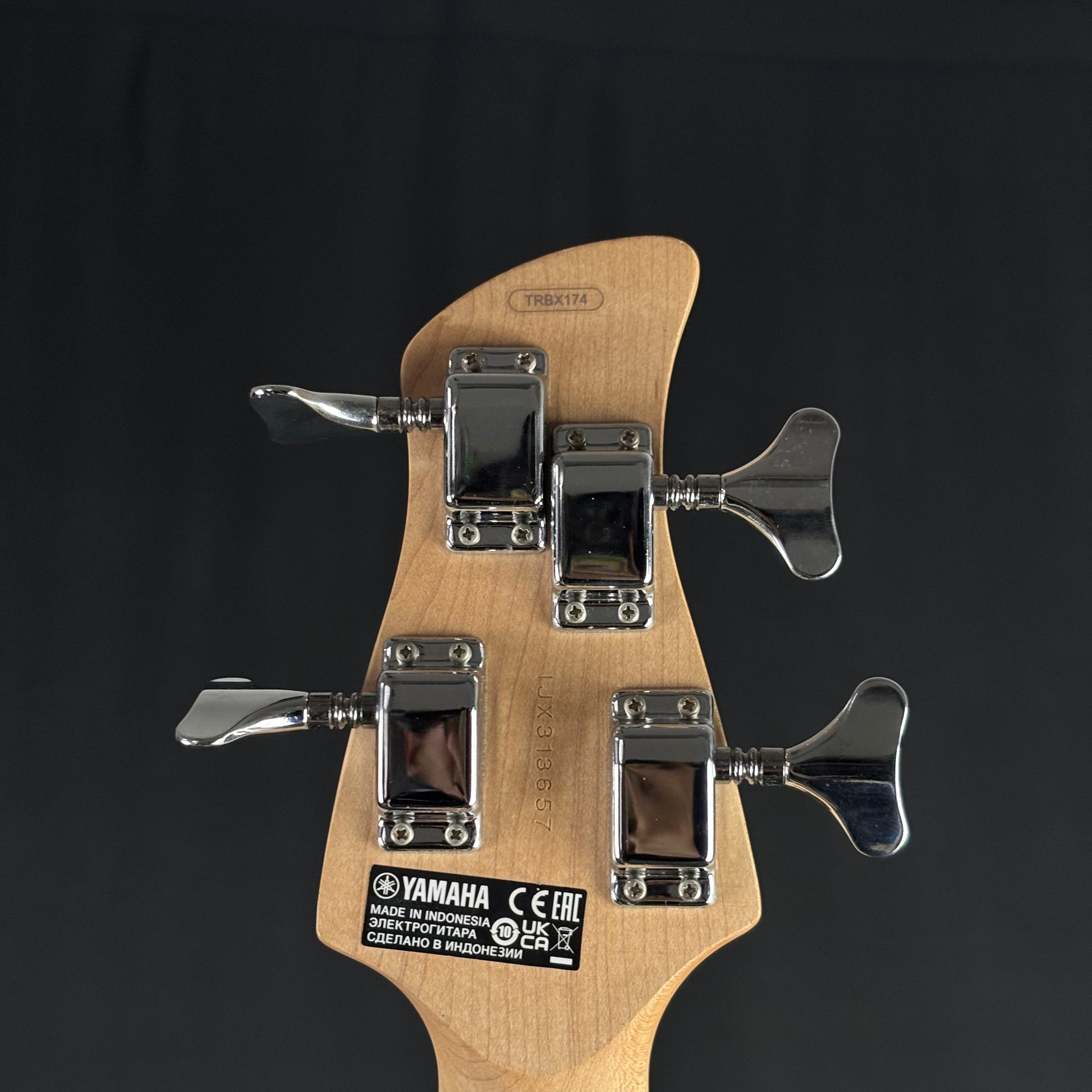 YAMAHA TRBX174 Bass
