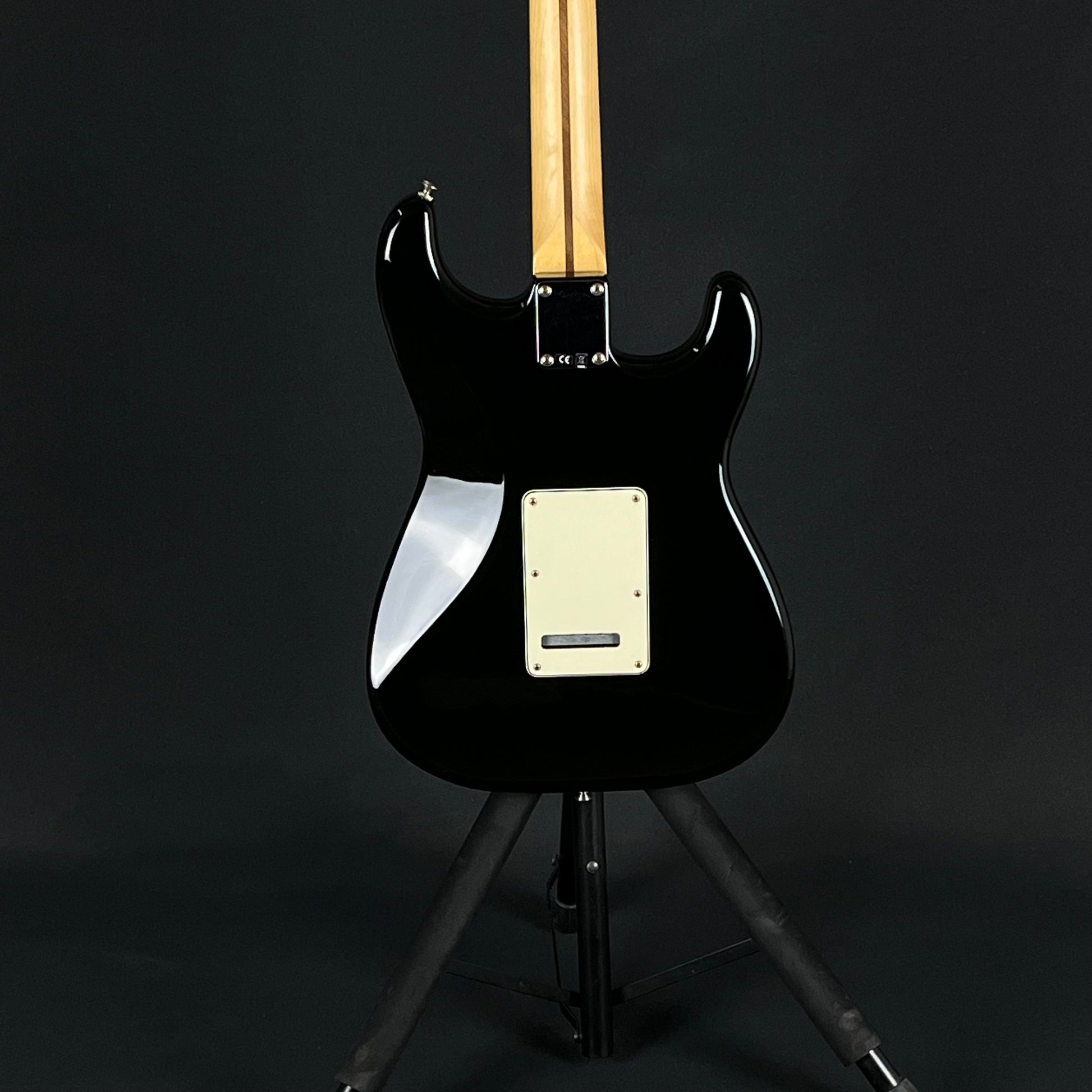 Fender Standard Stratocaster Left Hand 2018