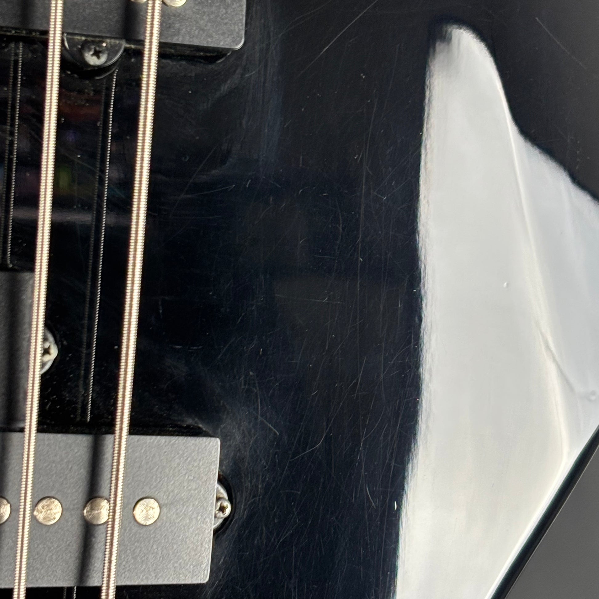 YAMAHA TRBX174 Bass