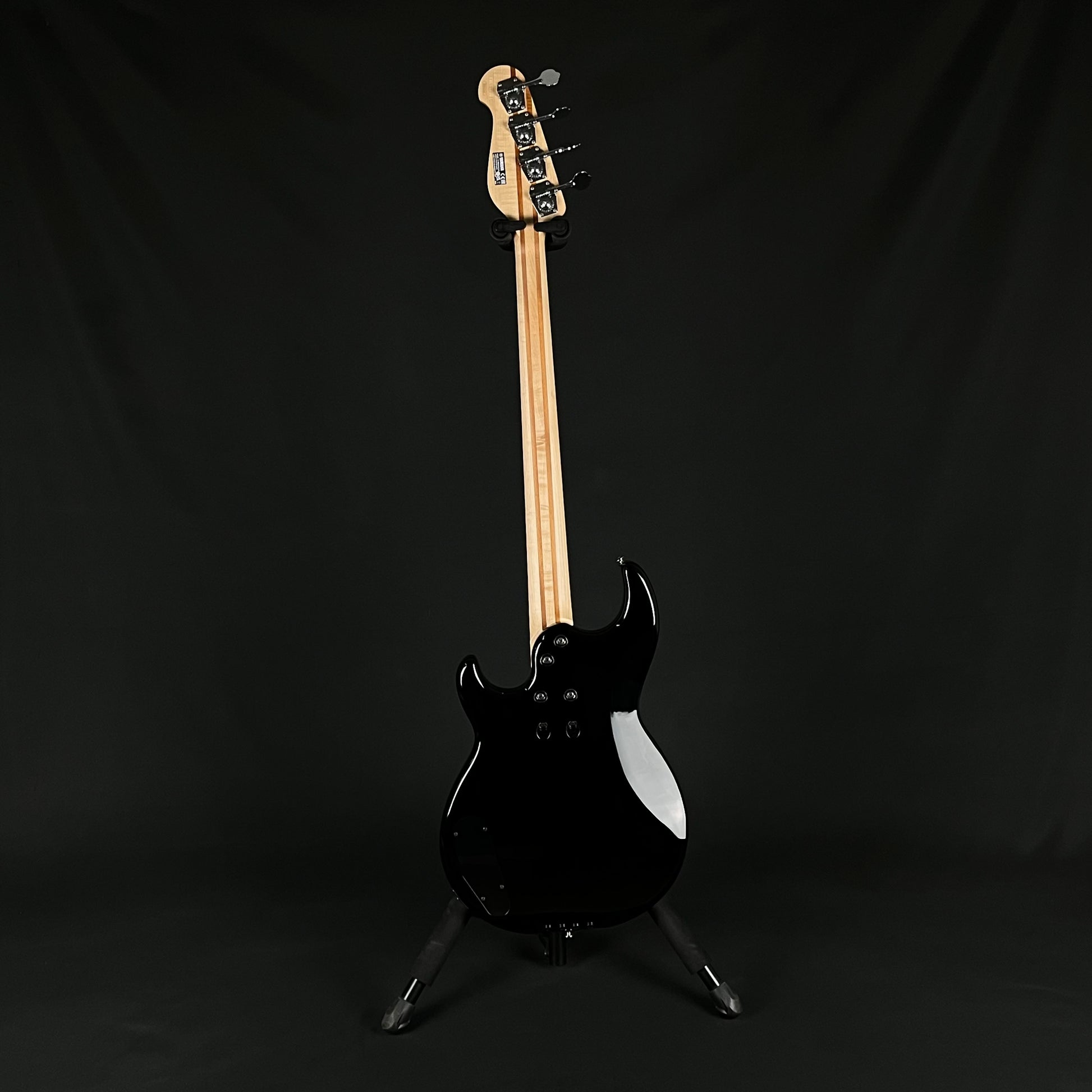 YAMAHA BB434 Bass