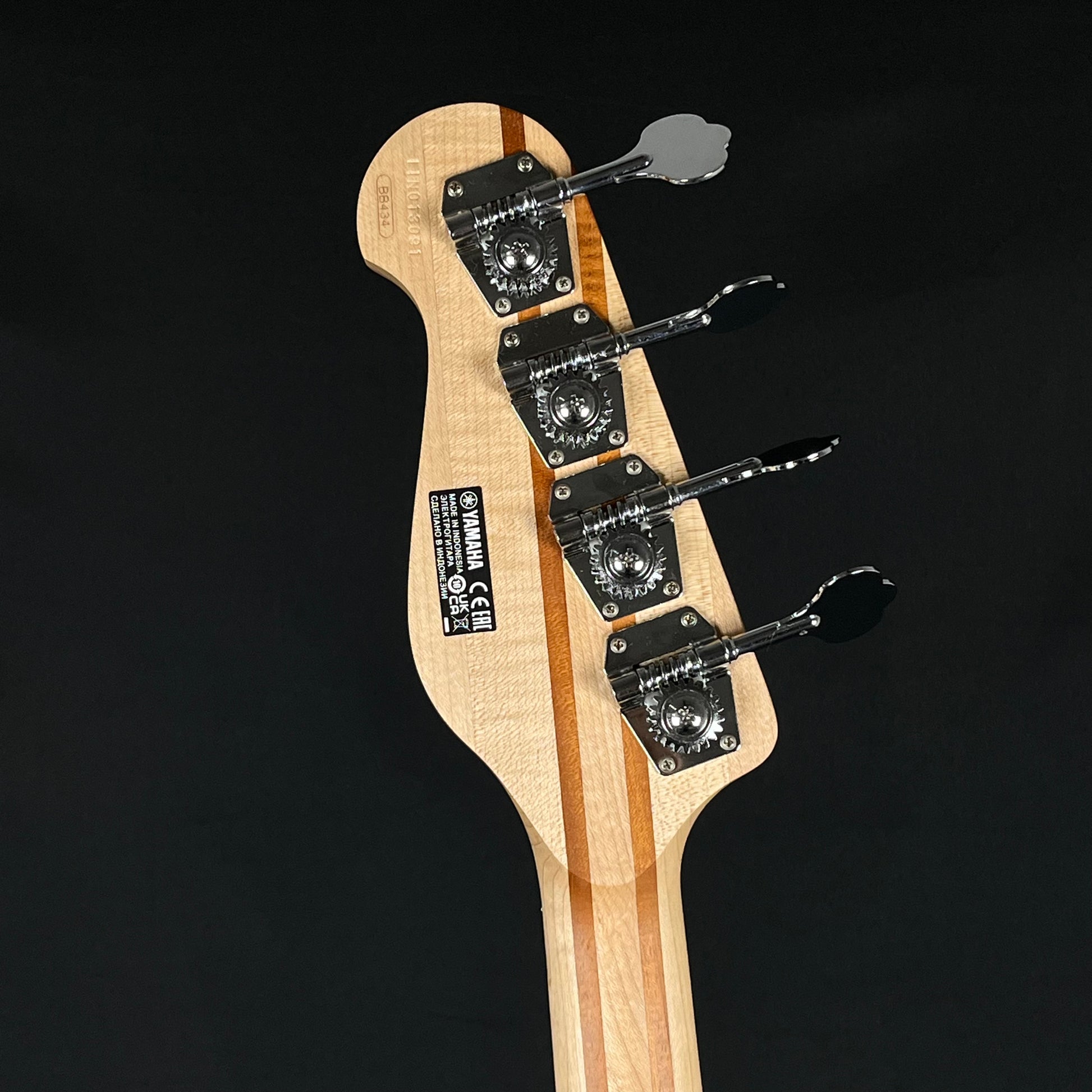 YAMAHA BB434 Bass