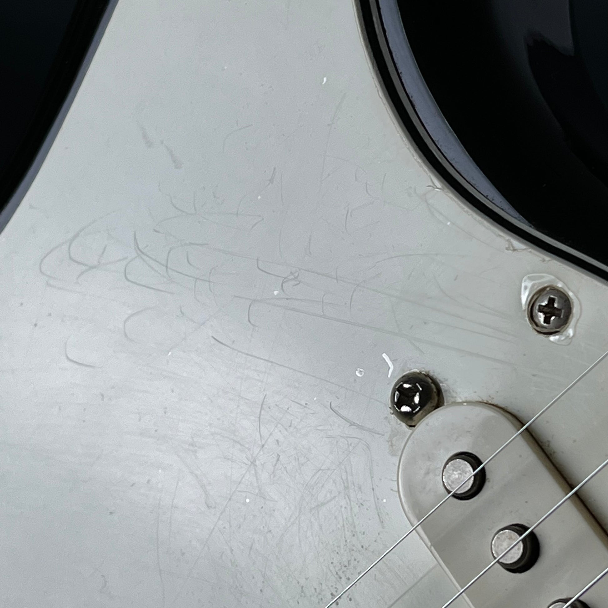 Fender Standard Stratocaster Left Hand 2018