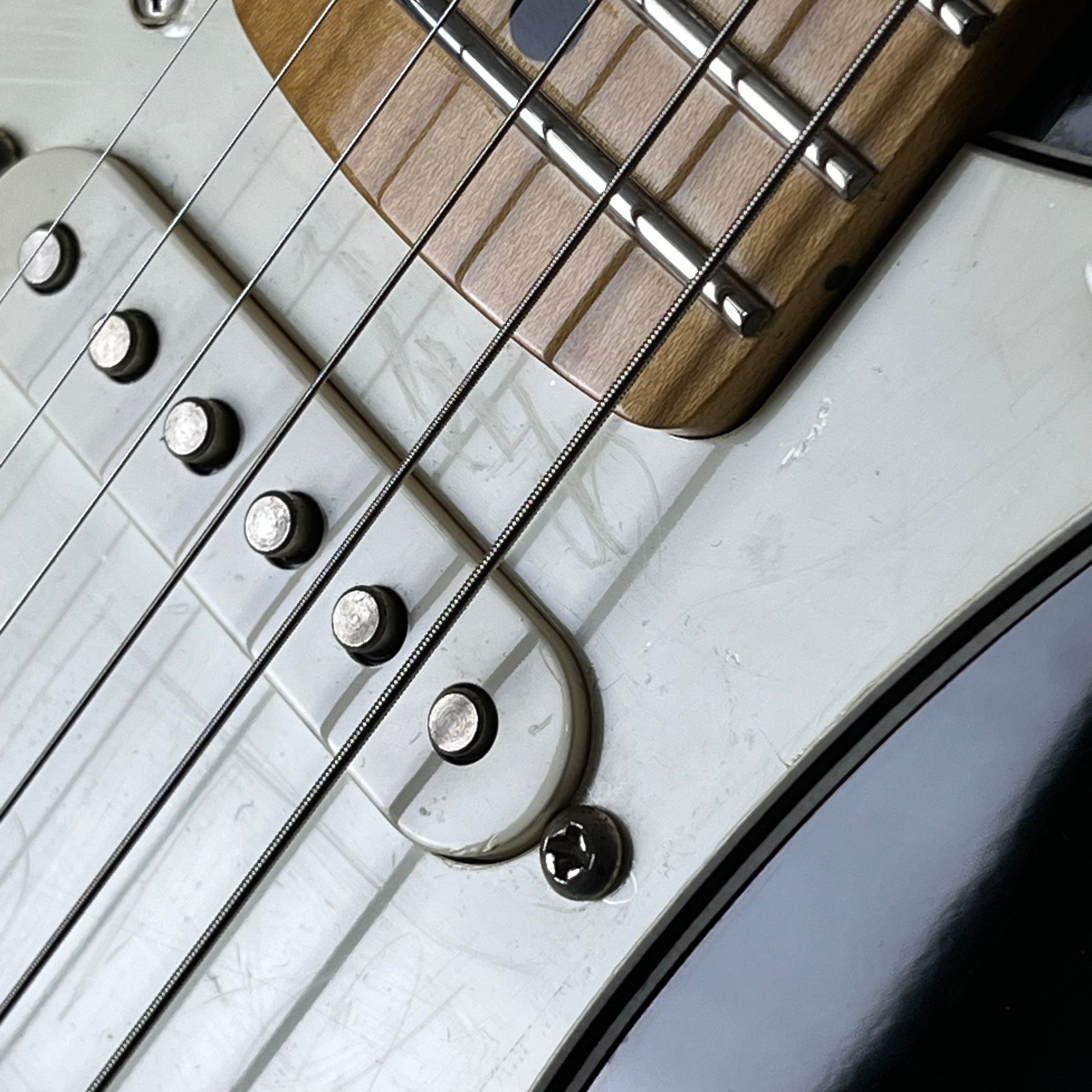 Fender Standard Stratocaster Left Hand 2018