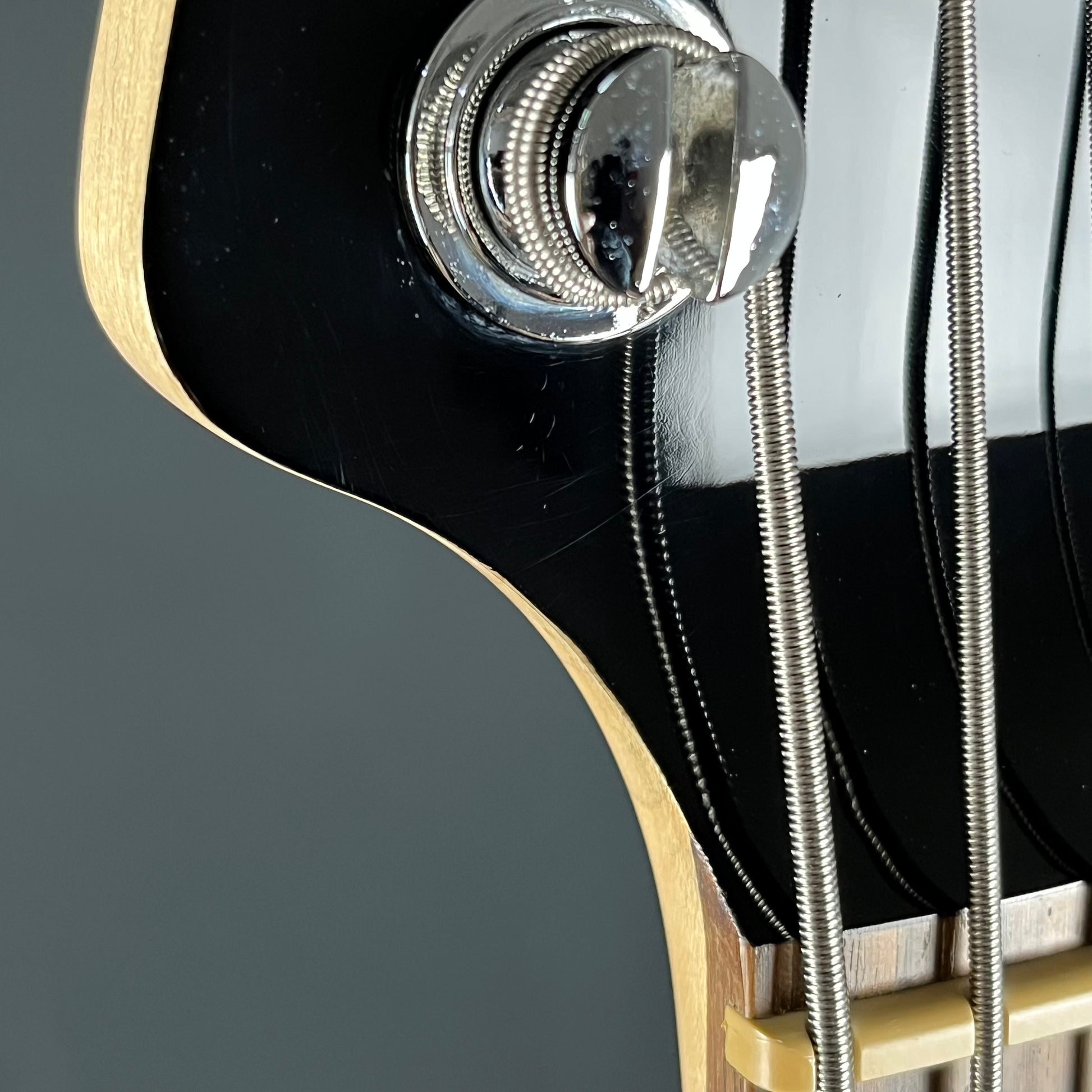 YAMAHA BB434 Bass