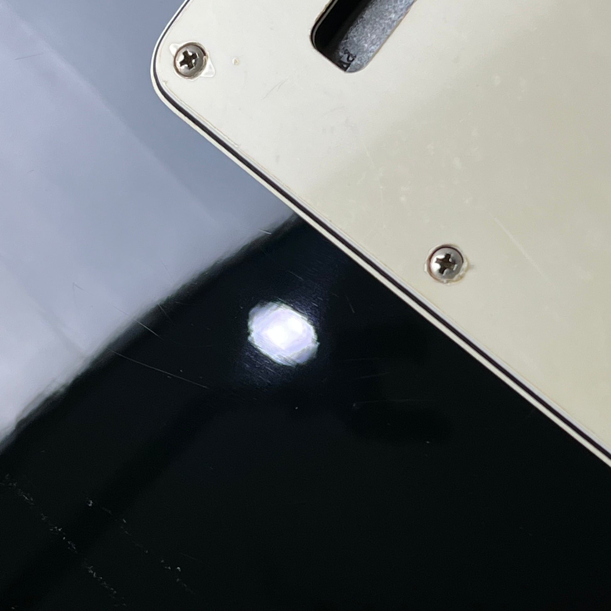 Fender Standard Stratocaster Left Hand 2018