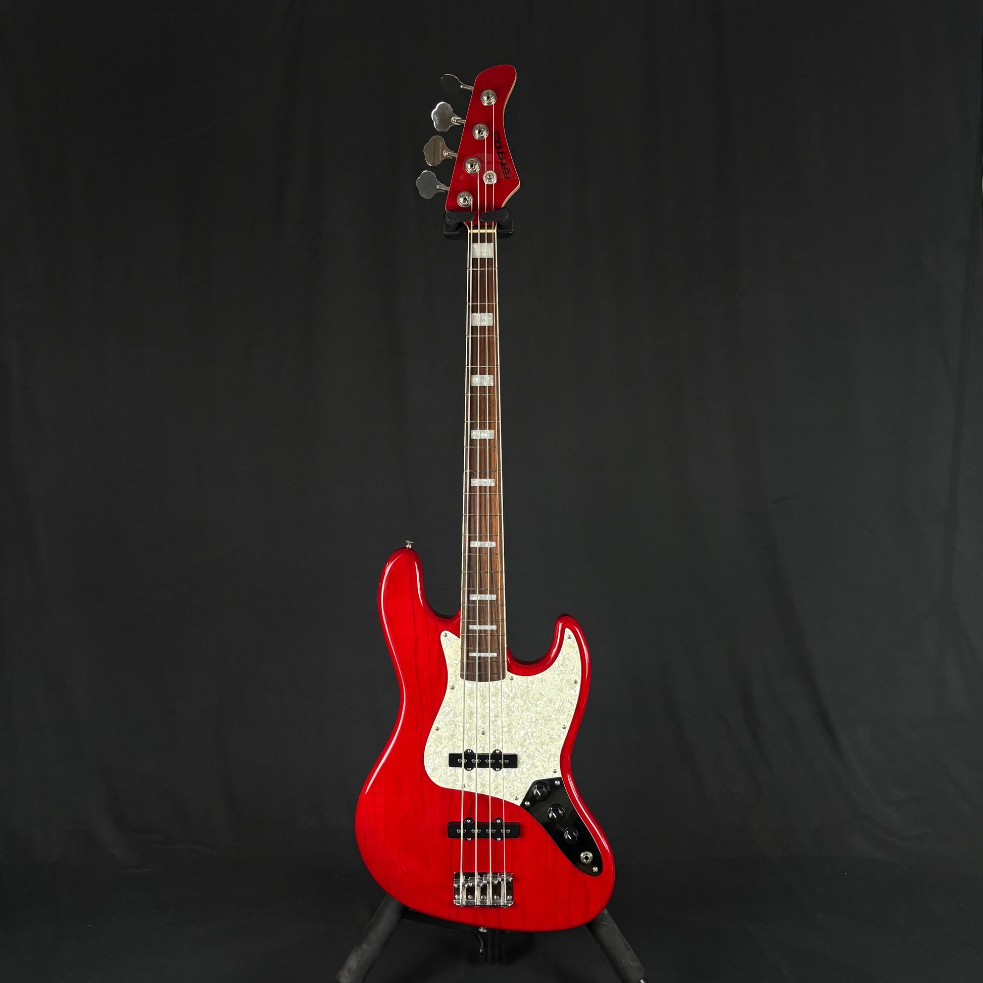 Fernandes Jazz Bass