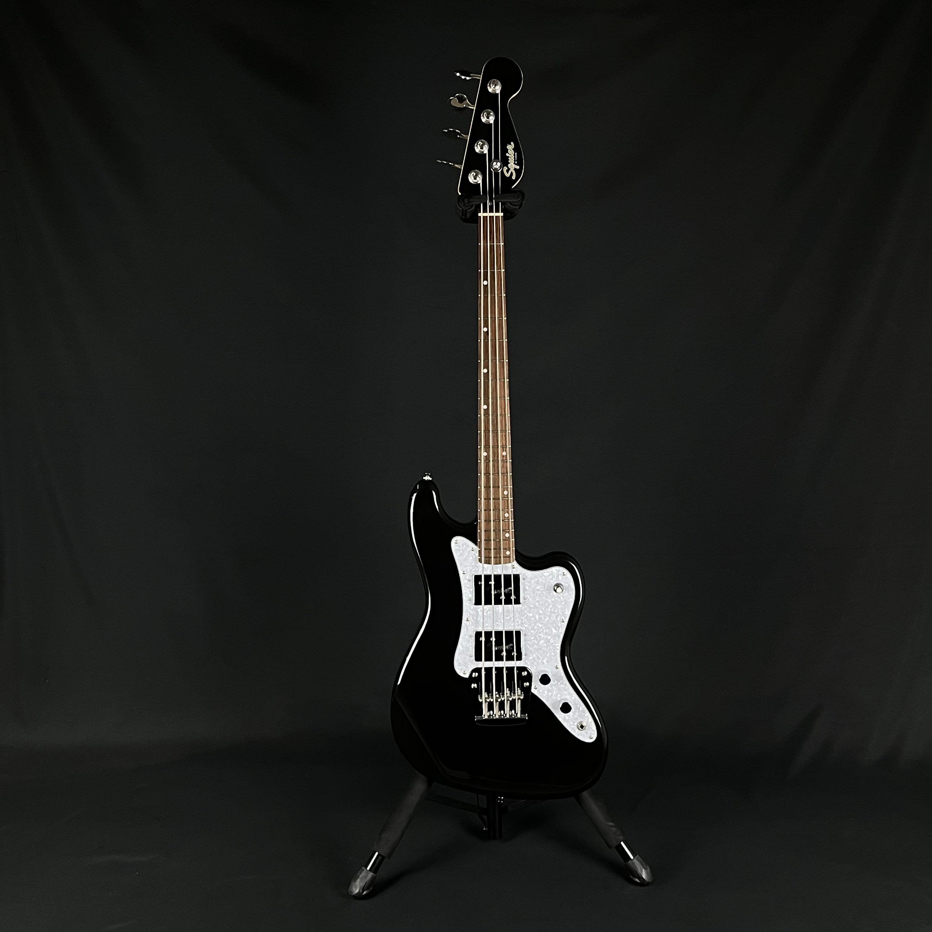 Squier Paranormal Rascal Bass HH