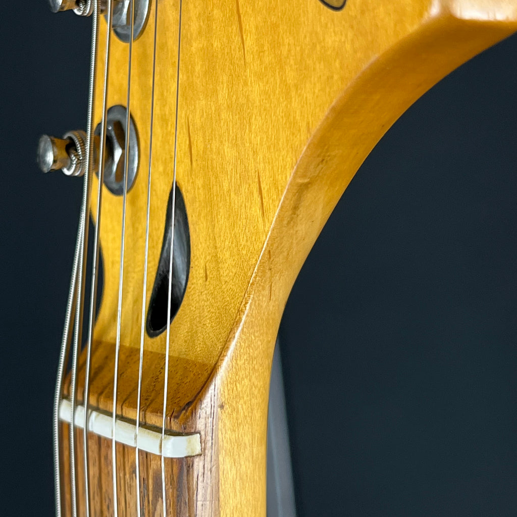 Squier Standard Jagmaster