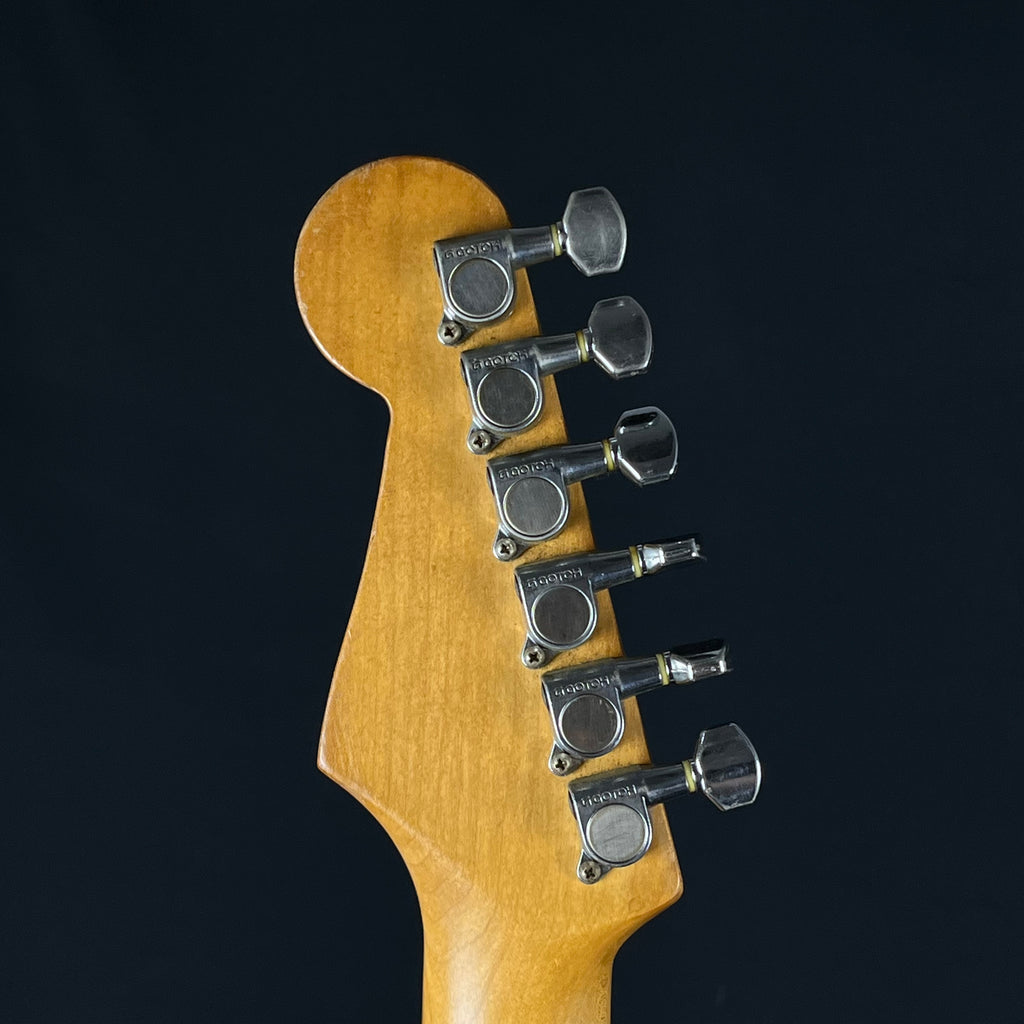 Squier Japan Silver Series Stratocaster