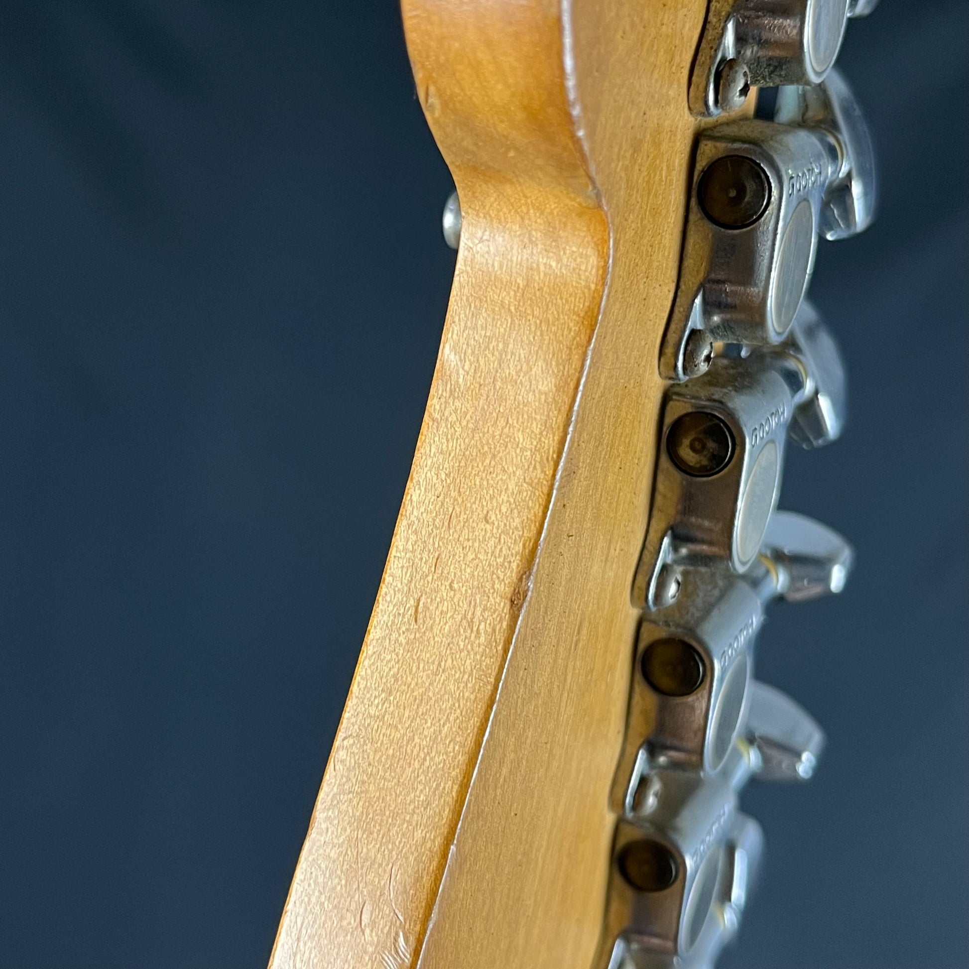 Squier Japan Silver Series Stratocaster