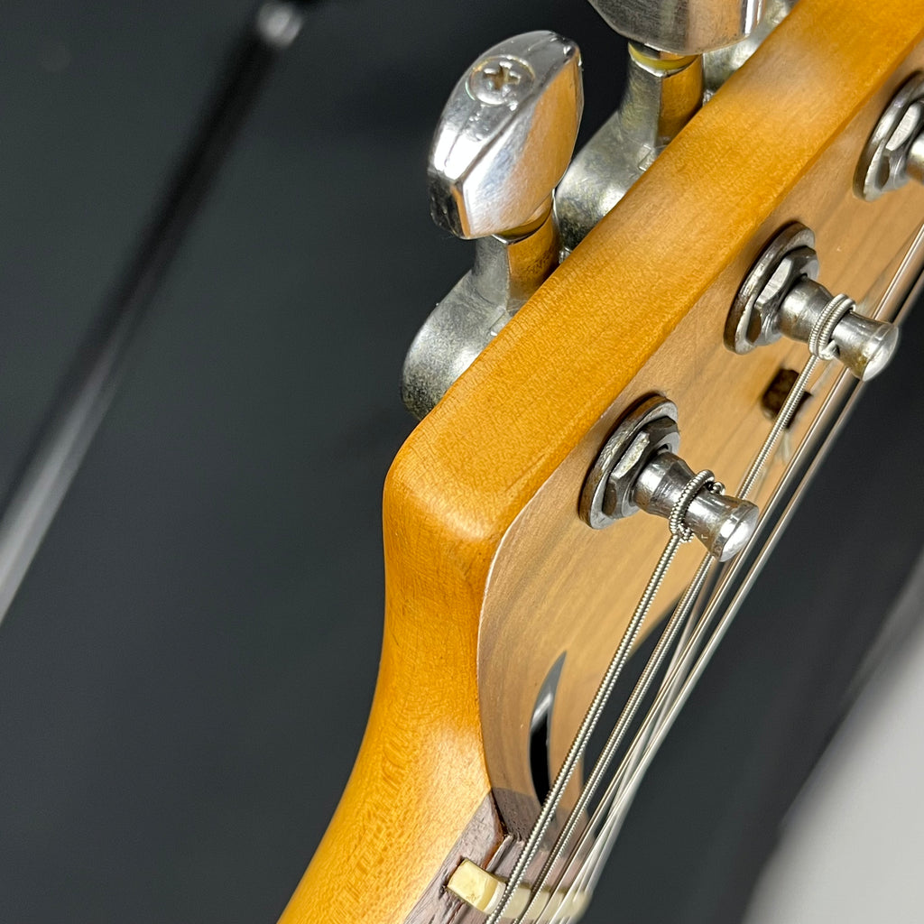 Squier Japan Silver Series Stratocaster