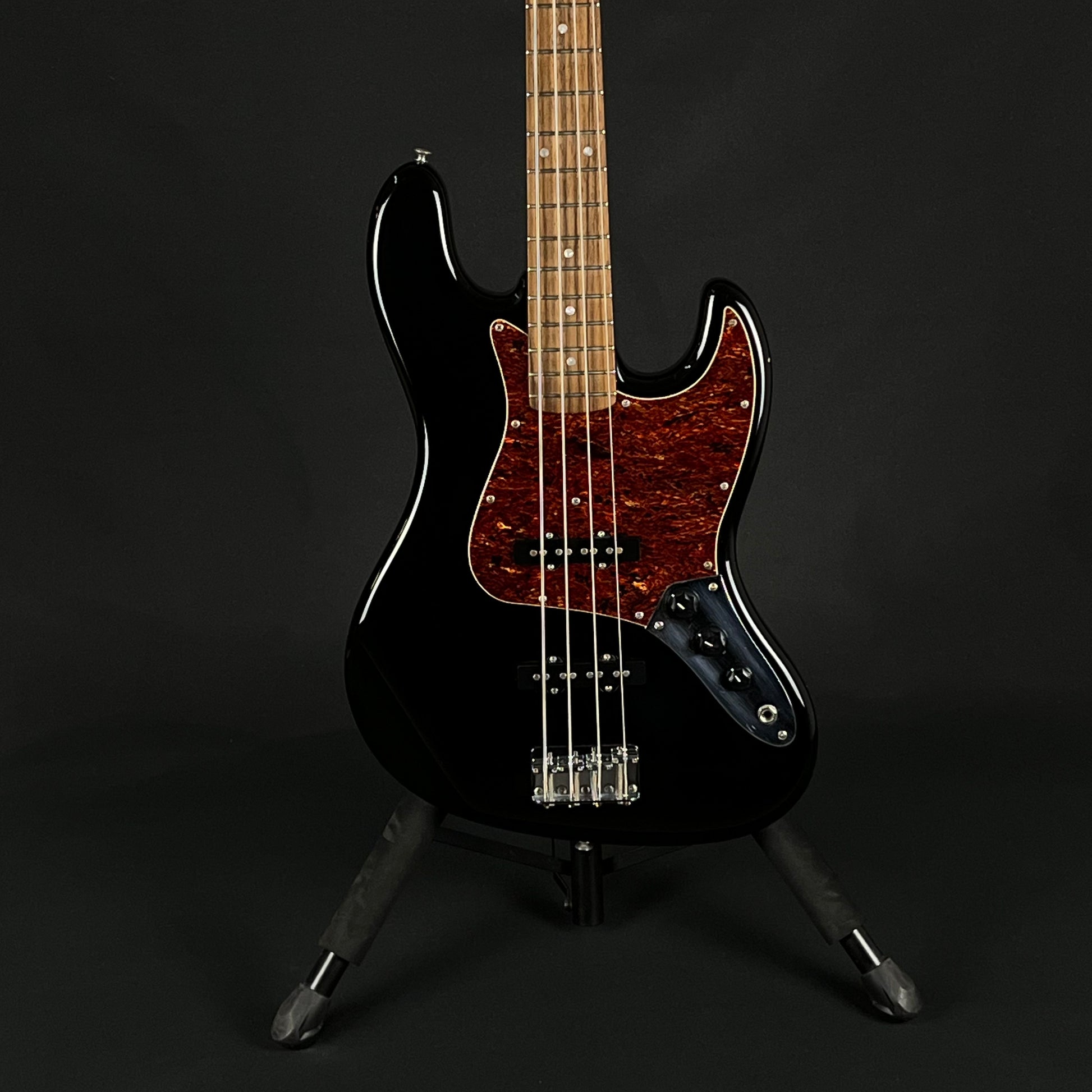 Fernandes Jazz Bass